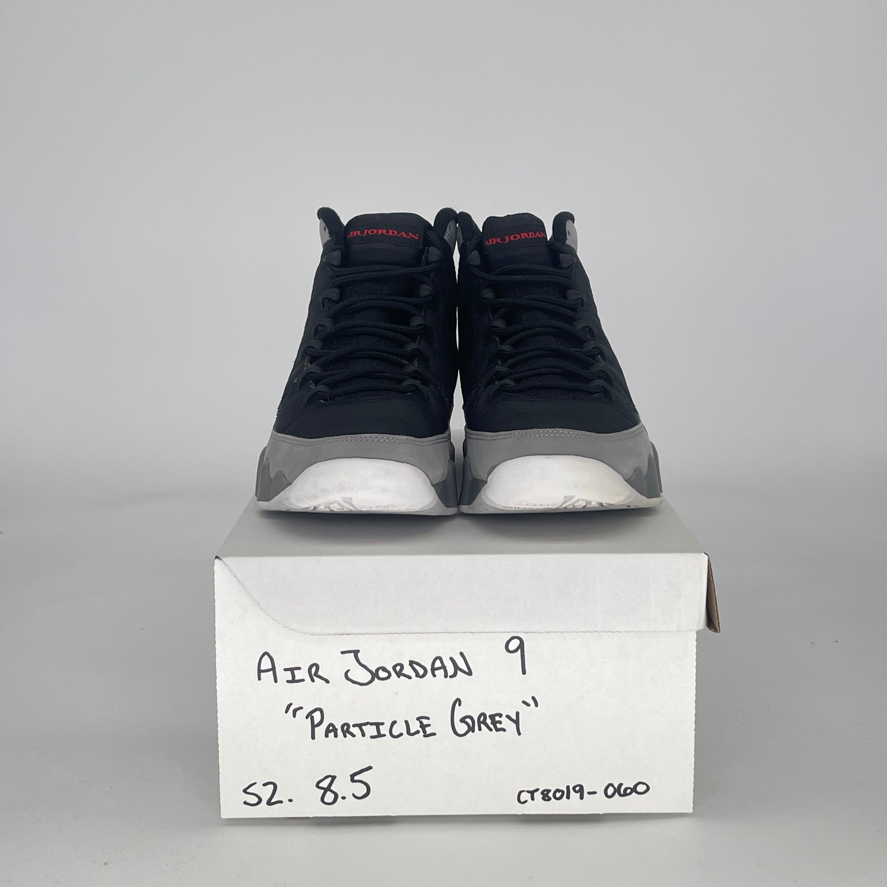 AIR JORDAN 9 PARTICLE GREY CT8019-060 SIZE 8.5/10W