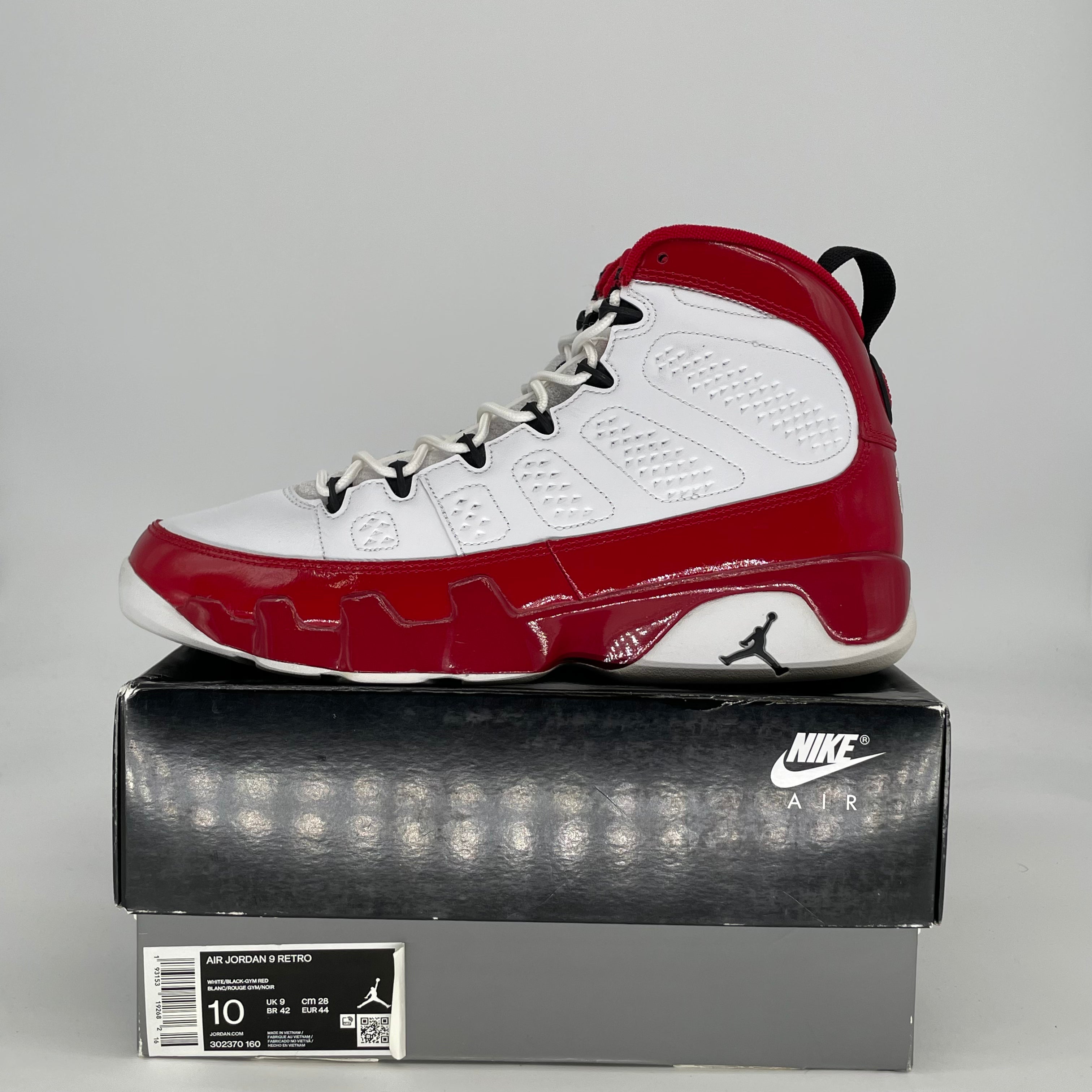 AIR JORDAN 9 WHITE GYM RED 302370-160 SIZE 10/11.5W