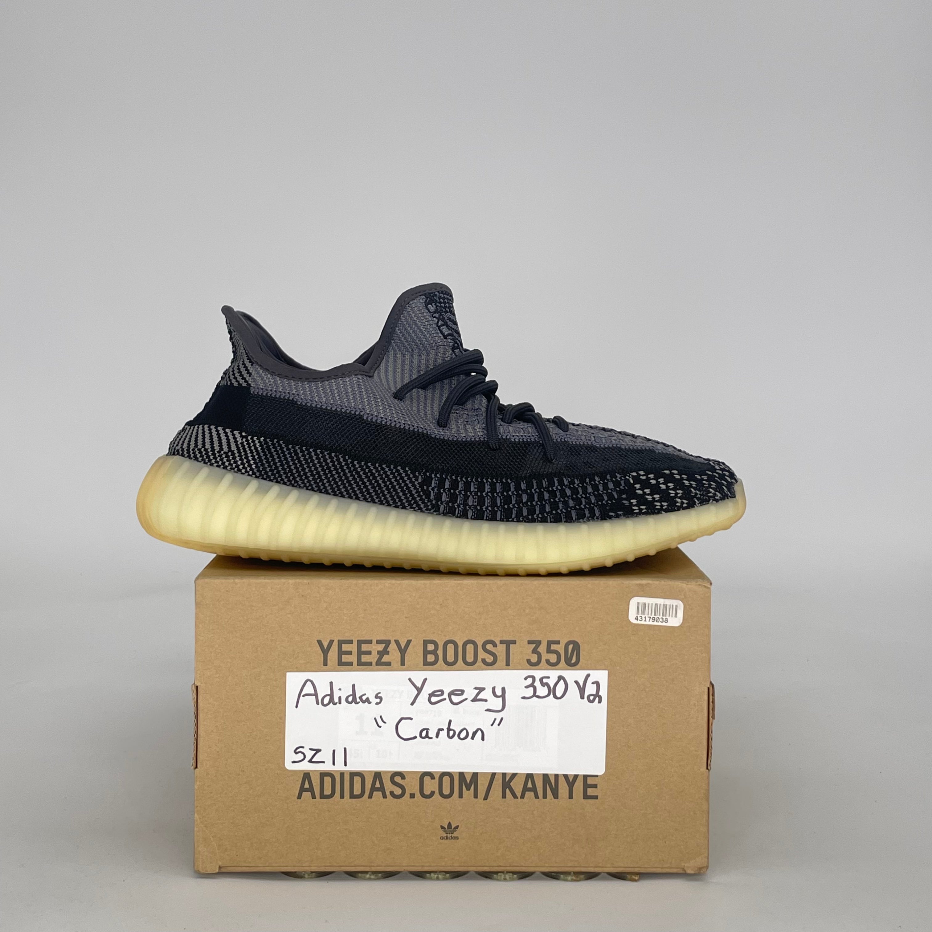 ADIDAS YEEZY BOOST 350 V2 CARBON FZ5000 SIZE 11/12.5W