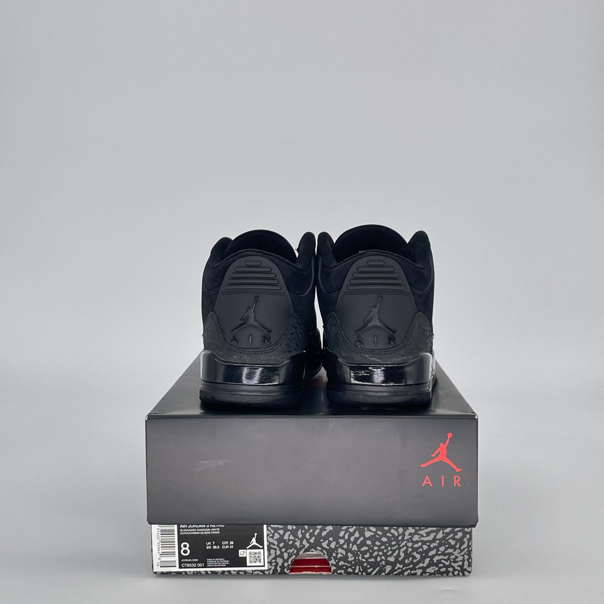 Jordan 3 Retro Black Cat (2025)