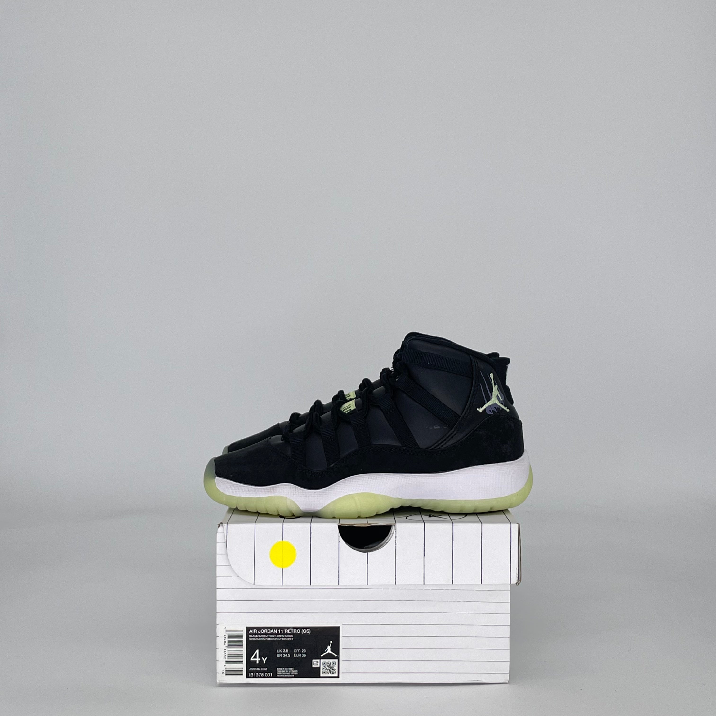 AIR JORDAN 11 BLACK BARELY VOLT IB1378-001 SIZE 4/5.5W GS