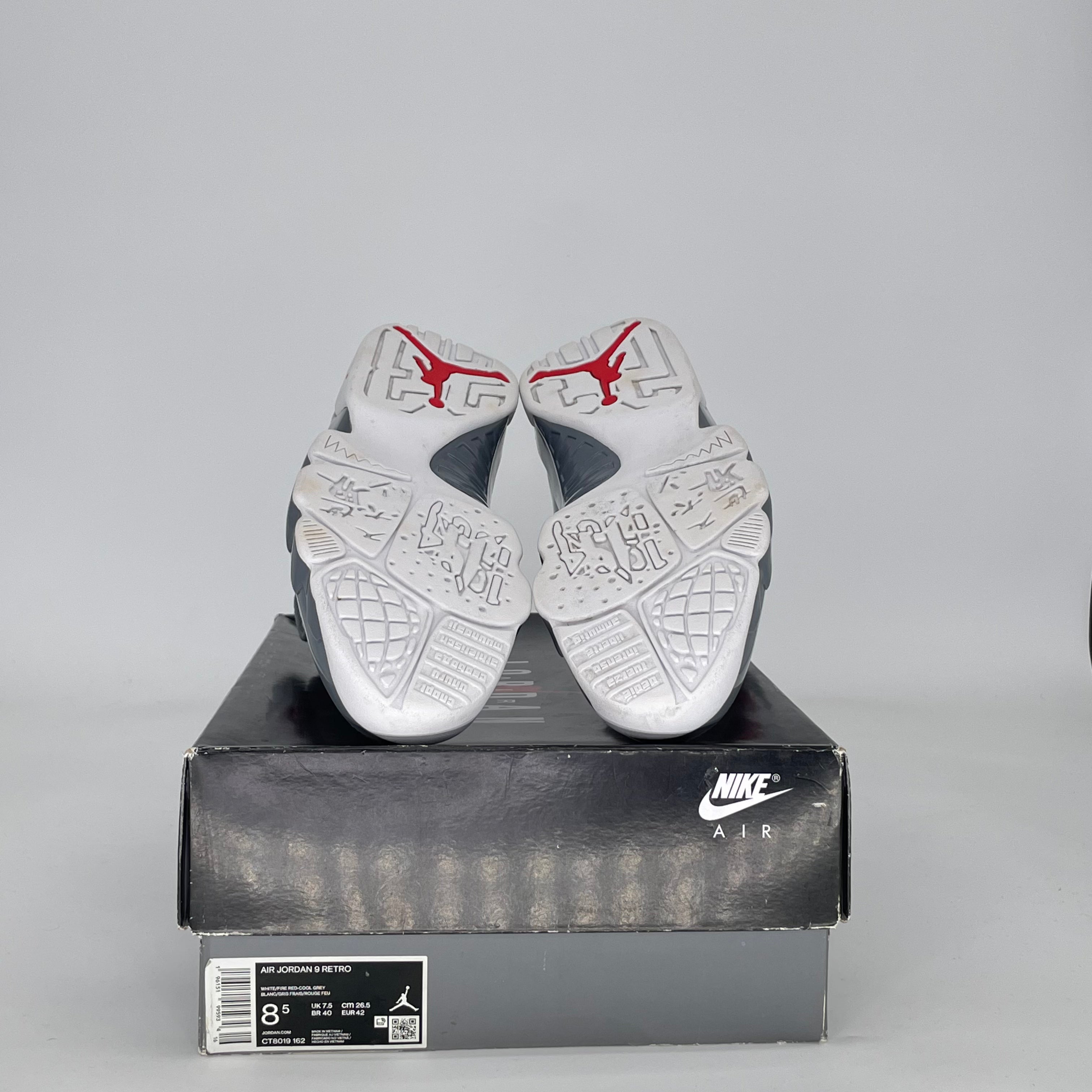 AIR JORDAN 9 FIRE RED CT8019-162 SIZE 8.5/10W