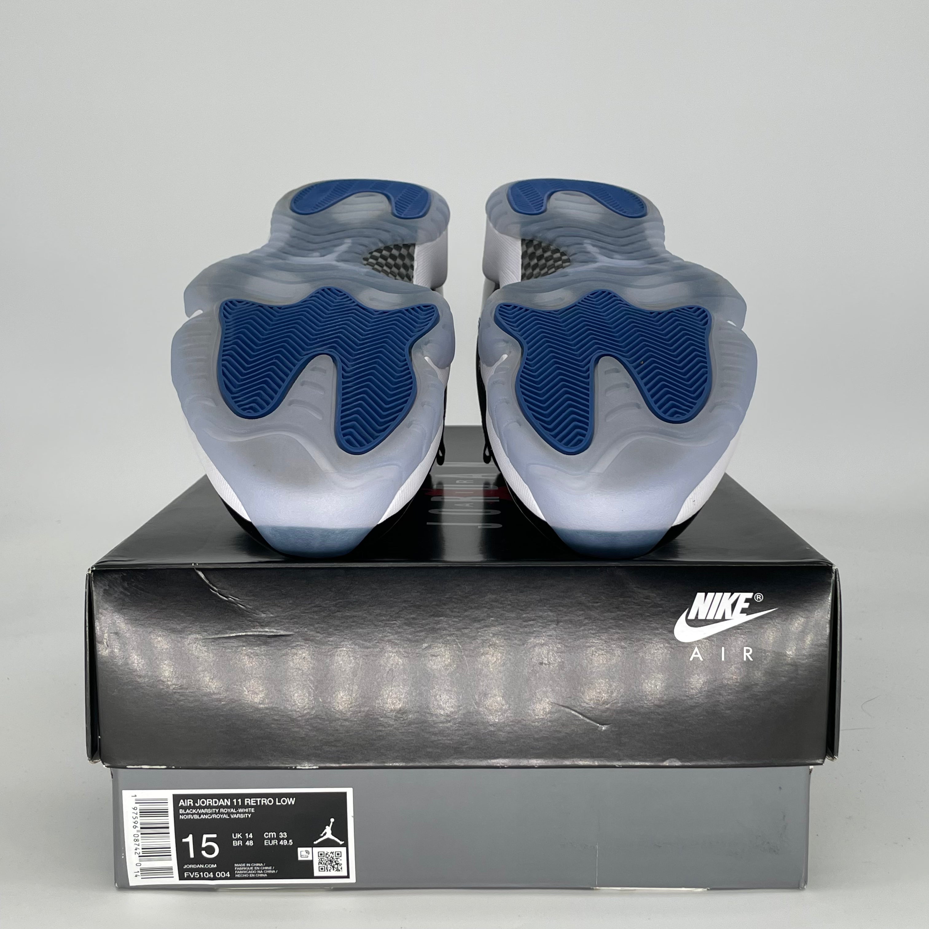 AIR JORDAN 11 LOW SPACE JAM FV5104-004 SIZE 15/16.5W