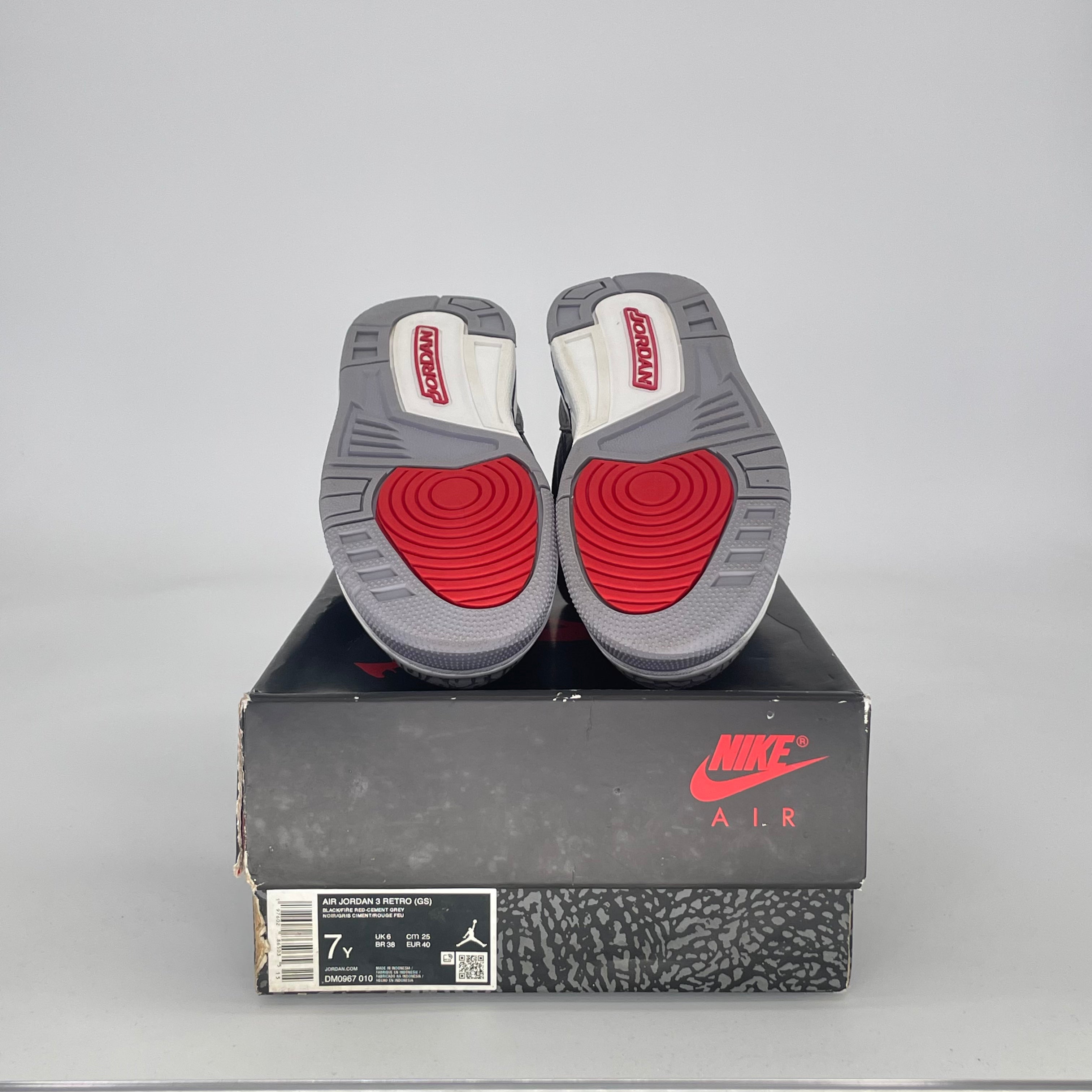 AIR JORDAN 3 BLACK CEMENT DM0967-010 SIZE 7/8.5W GS
