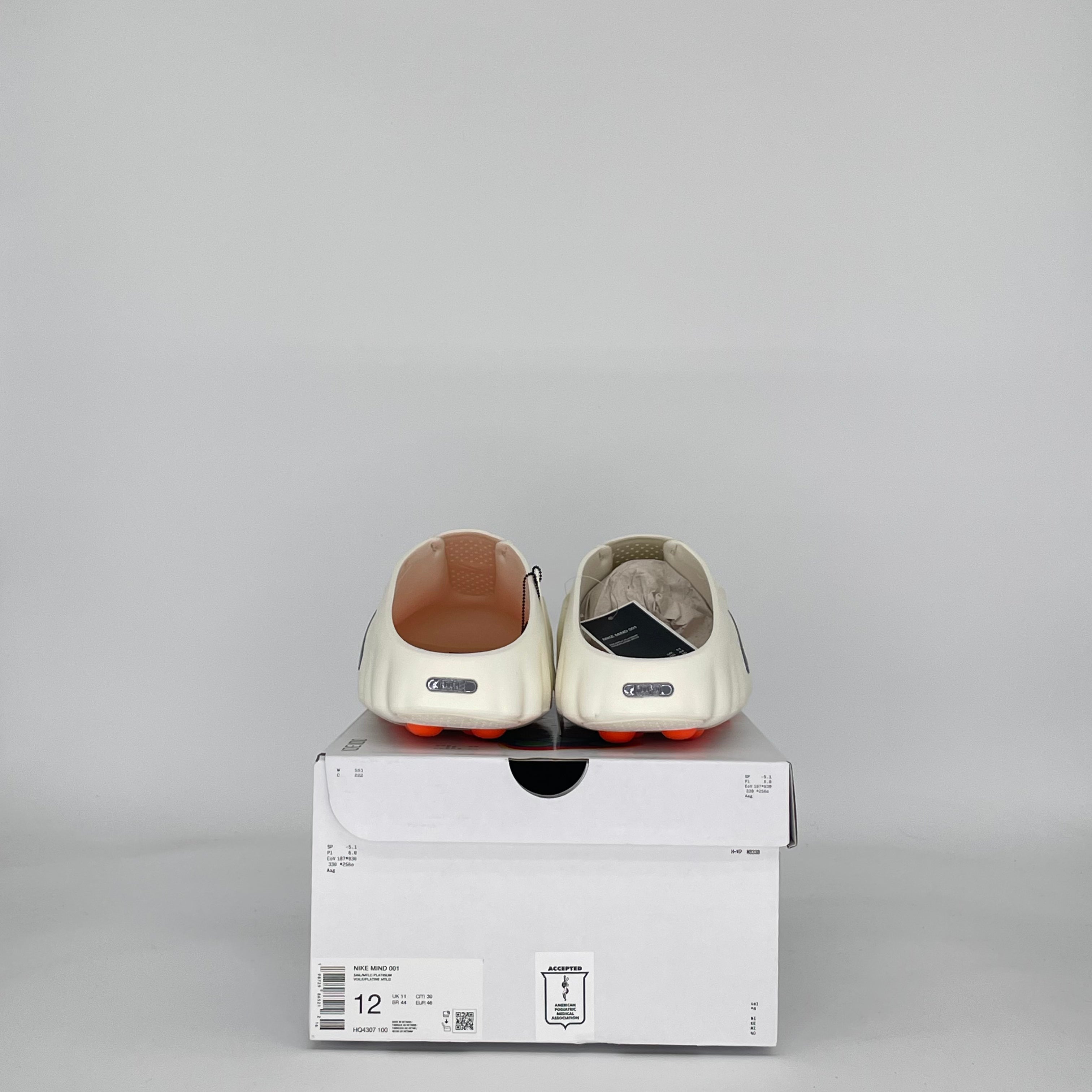 NIKE MIND 001 SLIDE SAIL HQ4307-100 SIZE 12/13.5W