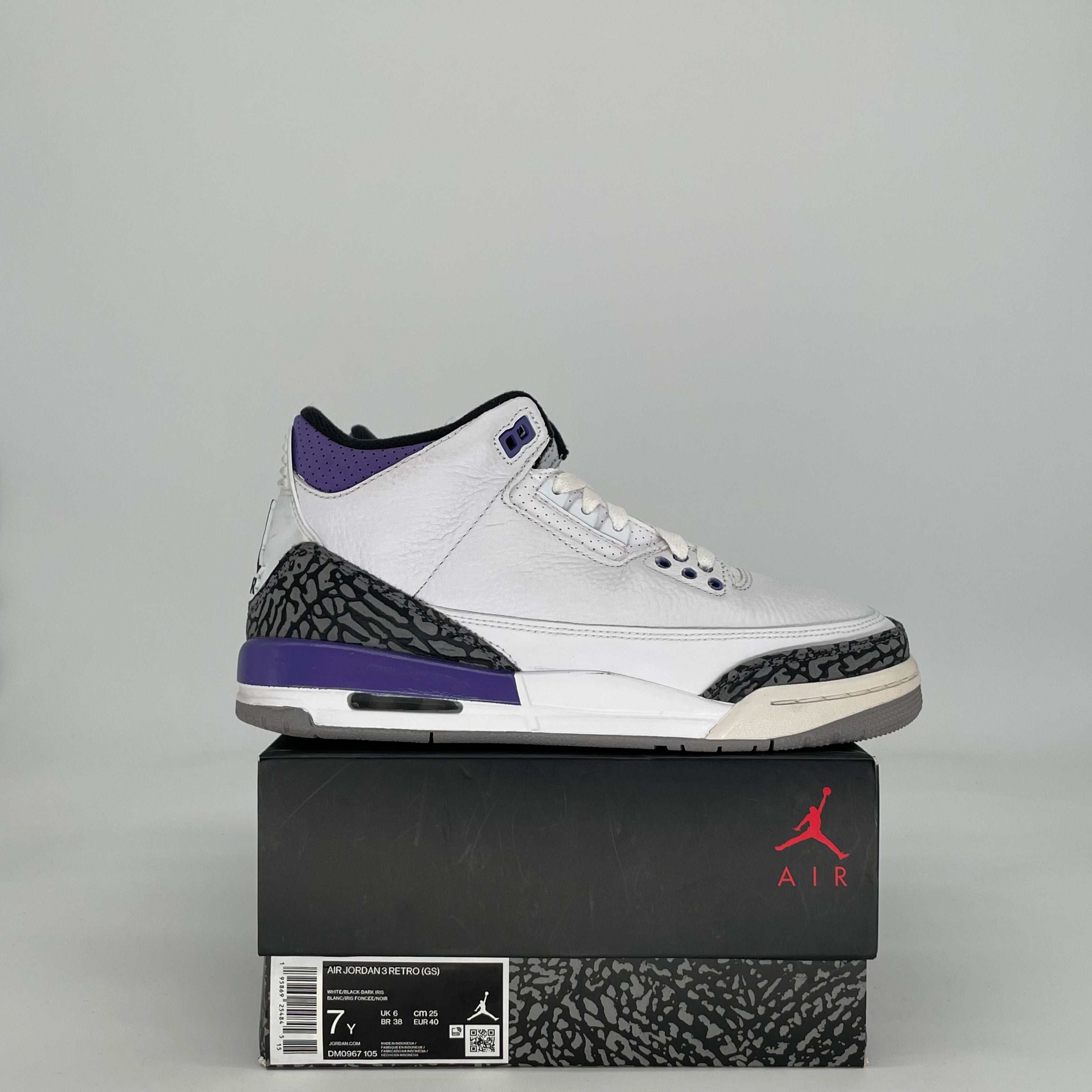 AIR JORDAN 3 DARK IRIS DM0967-105 SIZE 7/8.5W