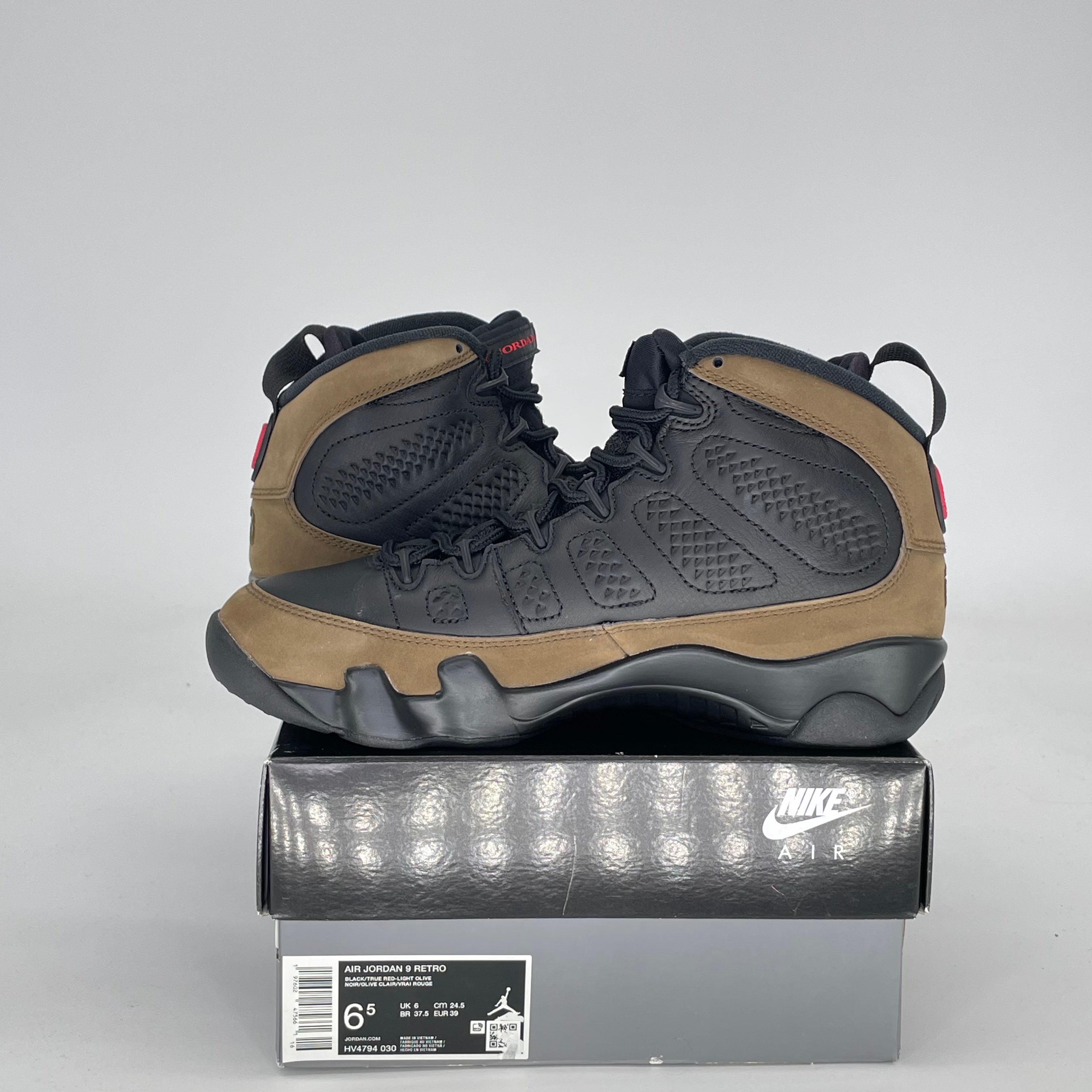 AIR JORDAN 9 OLIVE HV4794-030 SIZE 6.5/8W