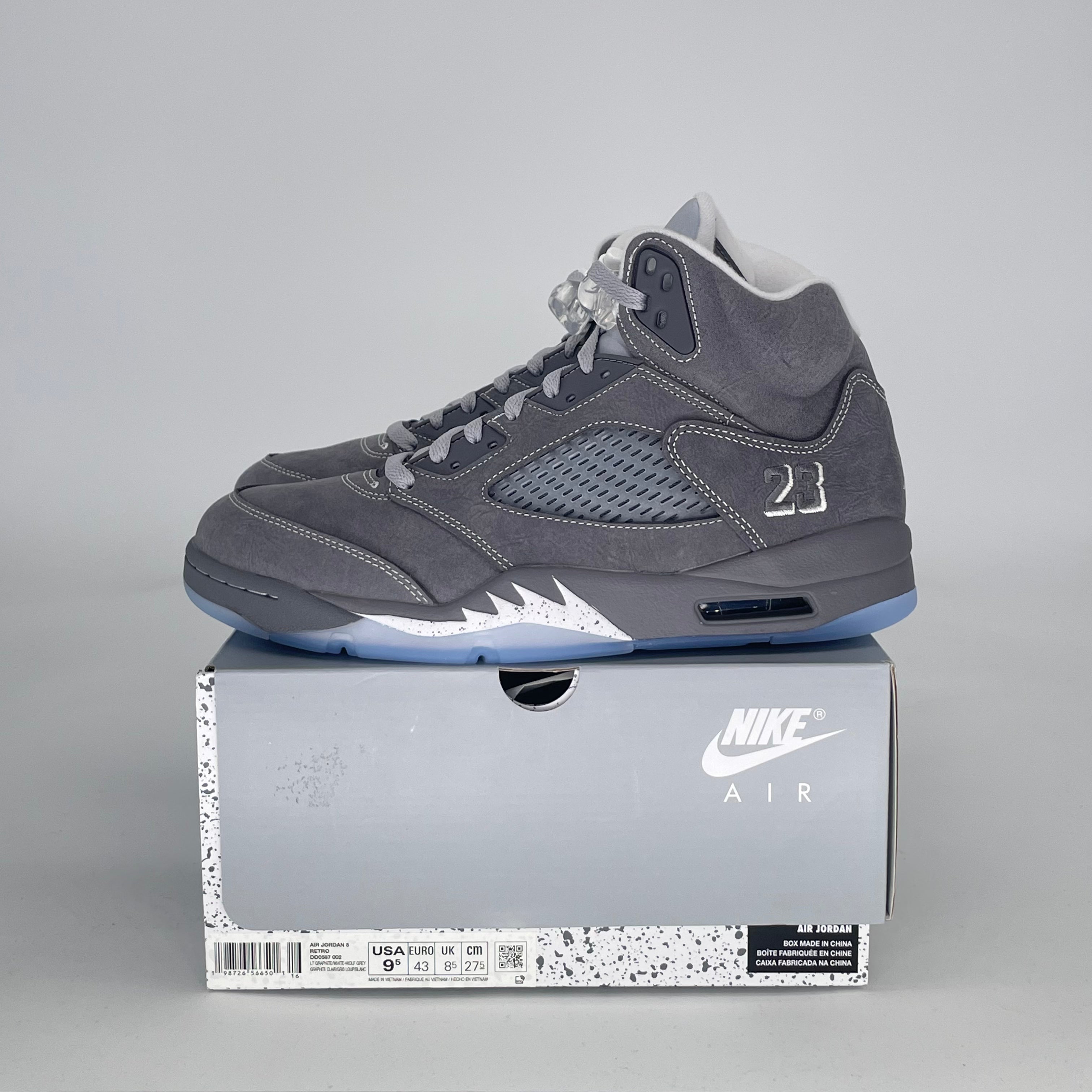AIR JORDAN 5 WOLF GREY DD0587-002 SIZE 9.5/11W