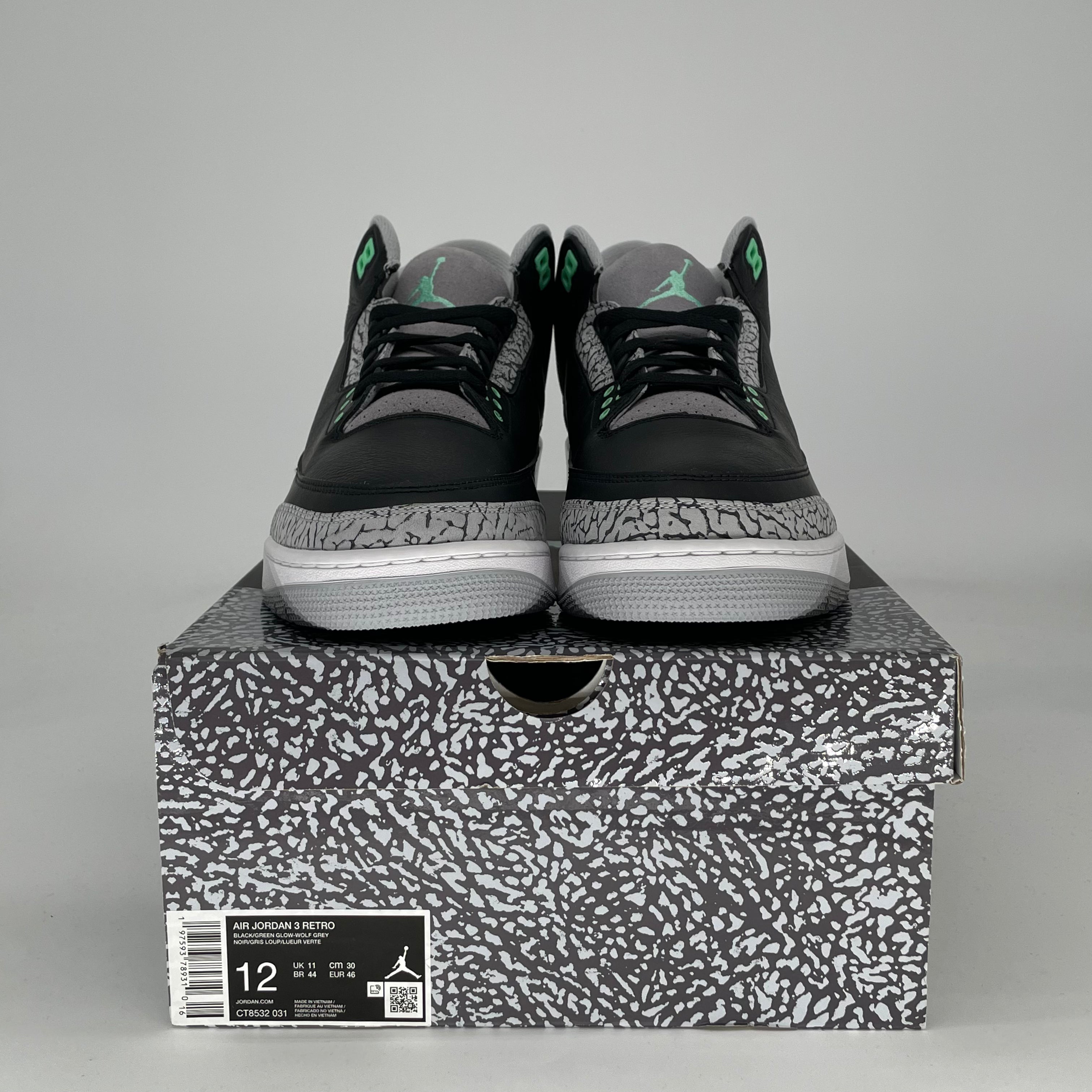 AIR JORDAN 3 GREEN GLOW CT8532-031 SIZE SIZE 12/13.5W