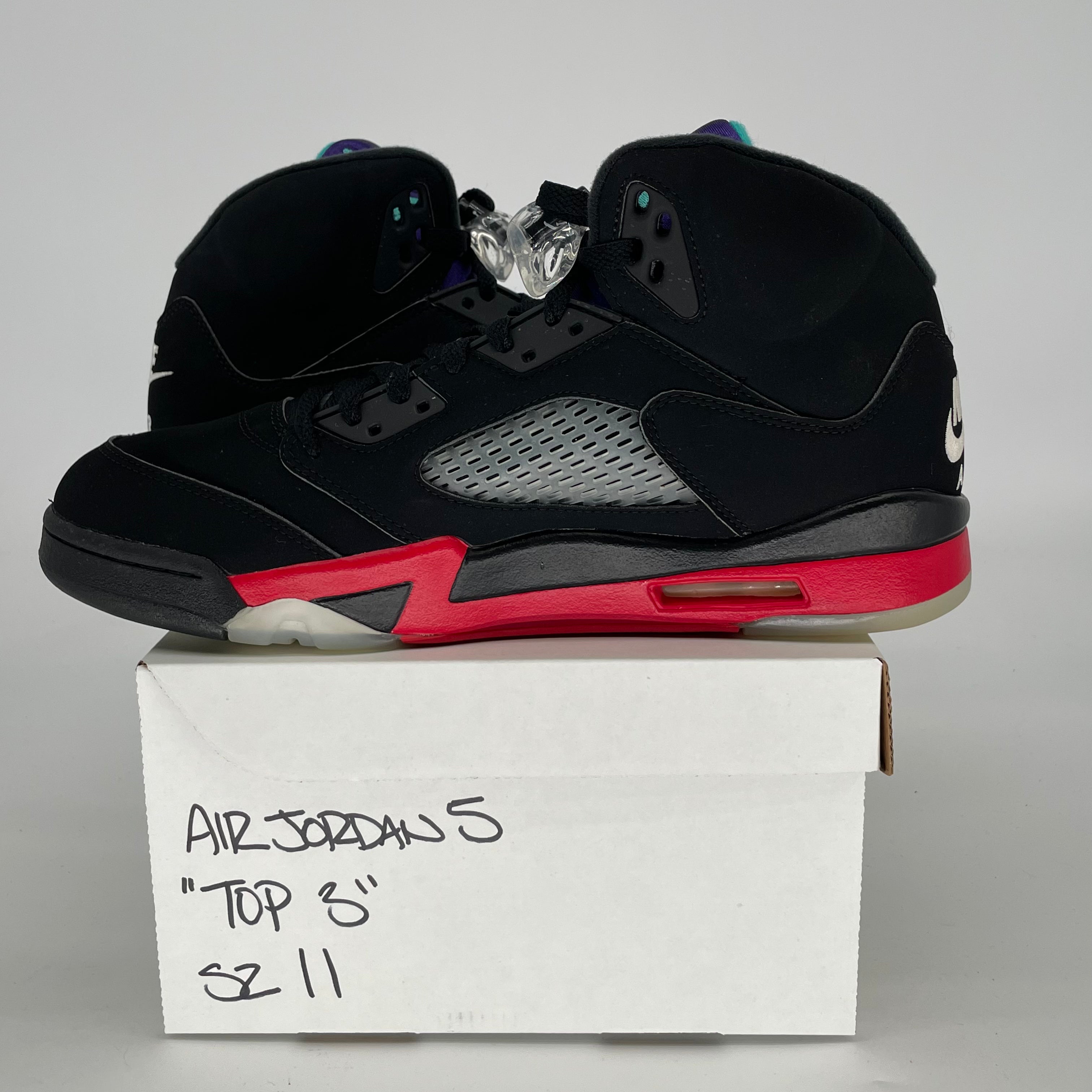 AIR JORDAN 5 TOP 3 CZ1786-001 SIZE 11/12.5W