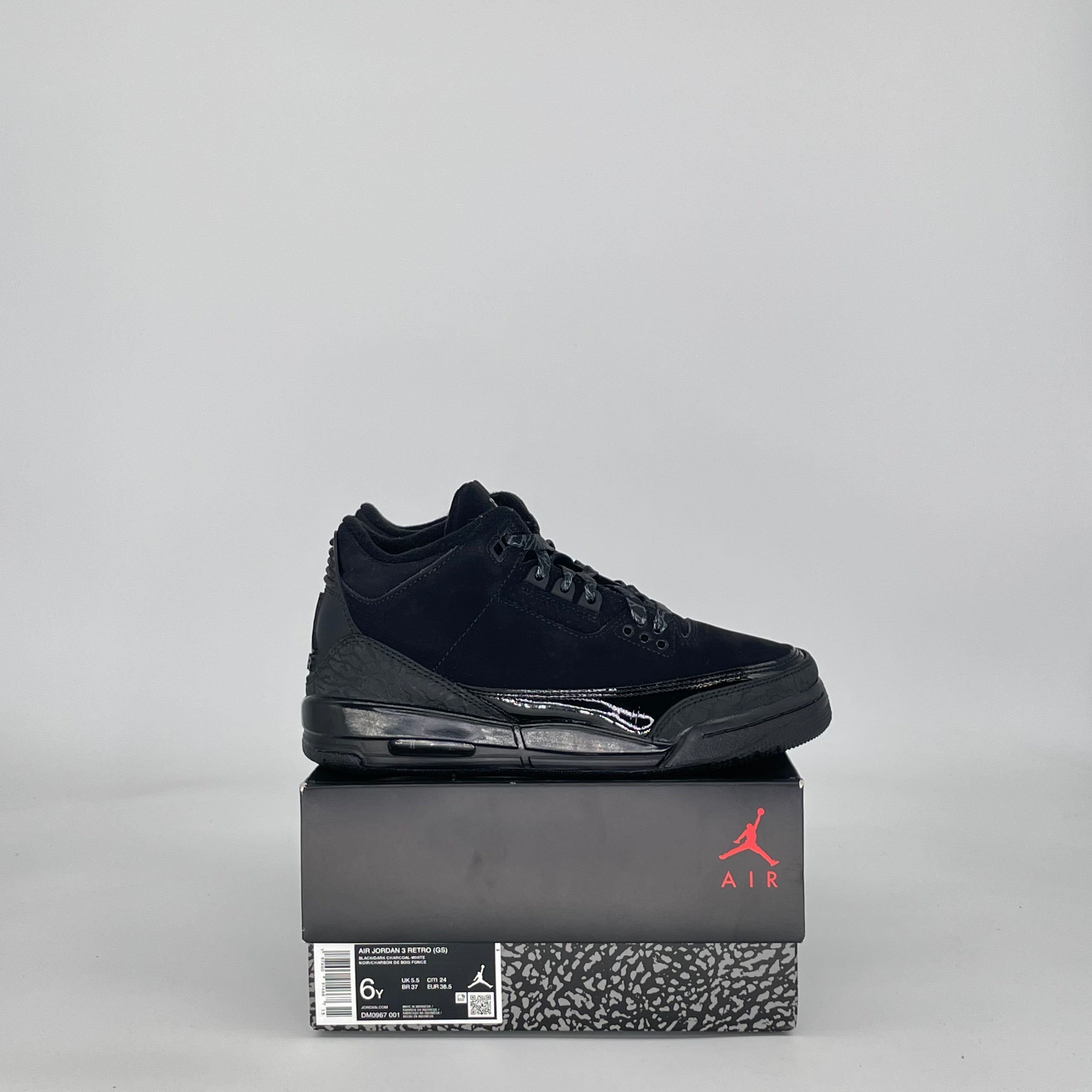 AIR JORDAN 3 BLACK CAT (2025) DM0967-001 SIZE 6/7.5W GS