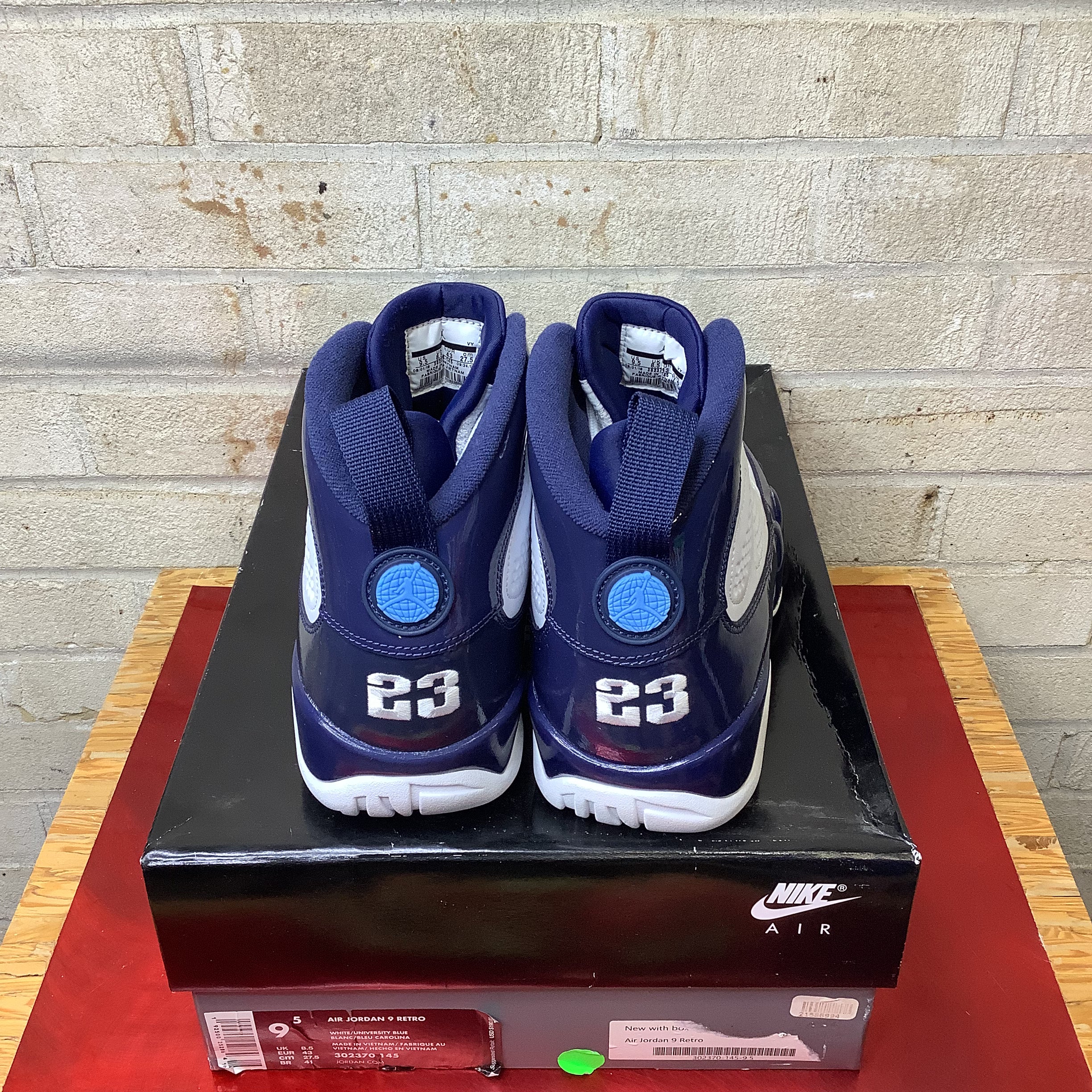 AIR JORDAN 9 PEARL BLUE SIZE 9.5 302370-145