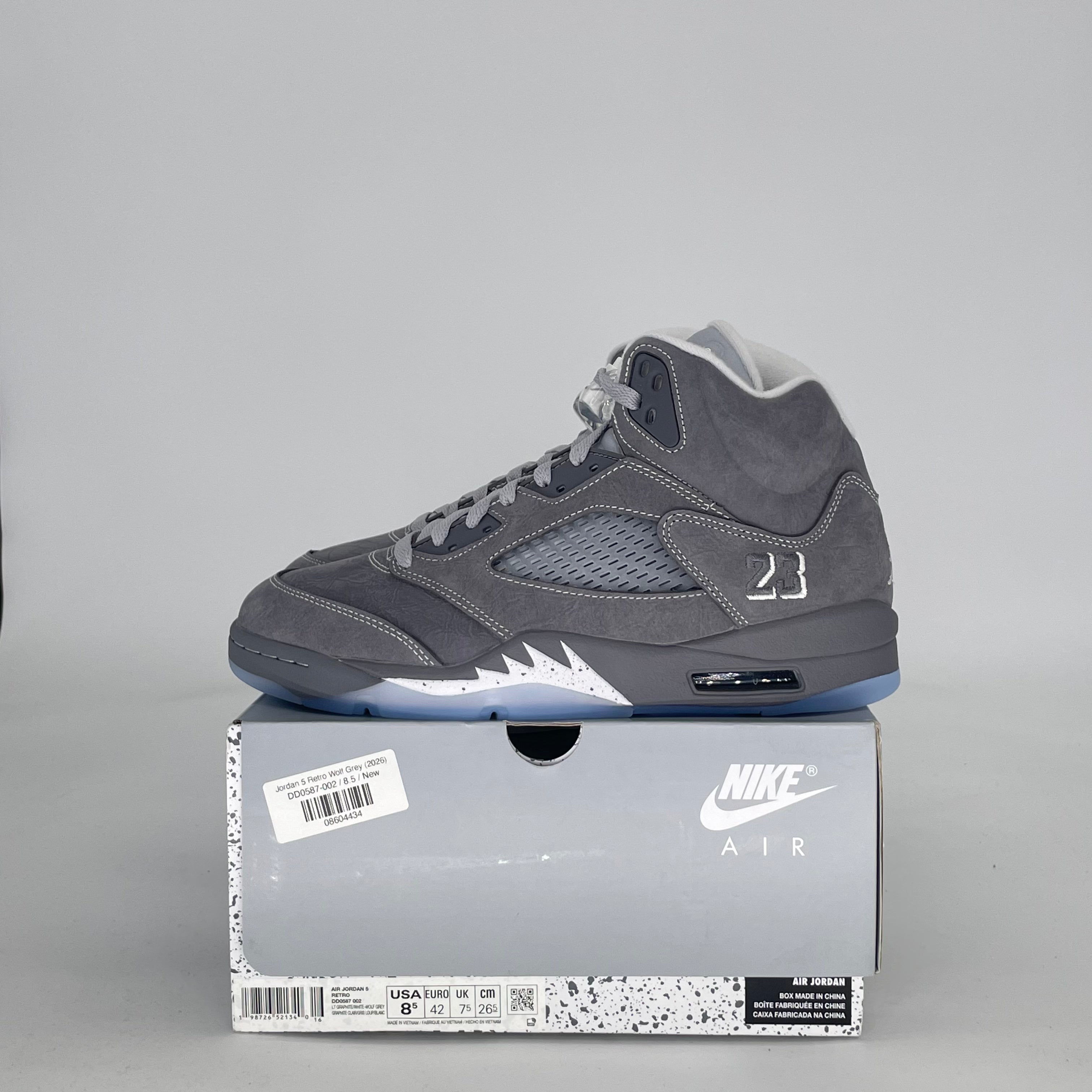 AIR JORDAN 5 WOLF GREY DD0587-002 SIZE 8.5/10W