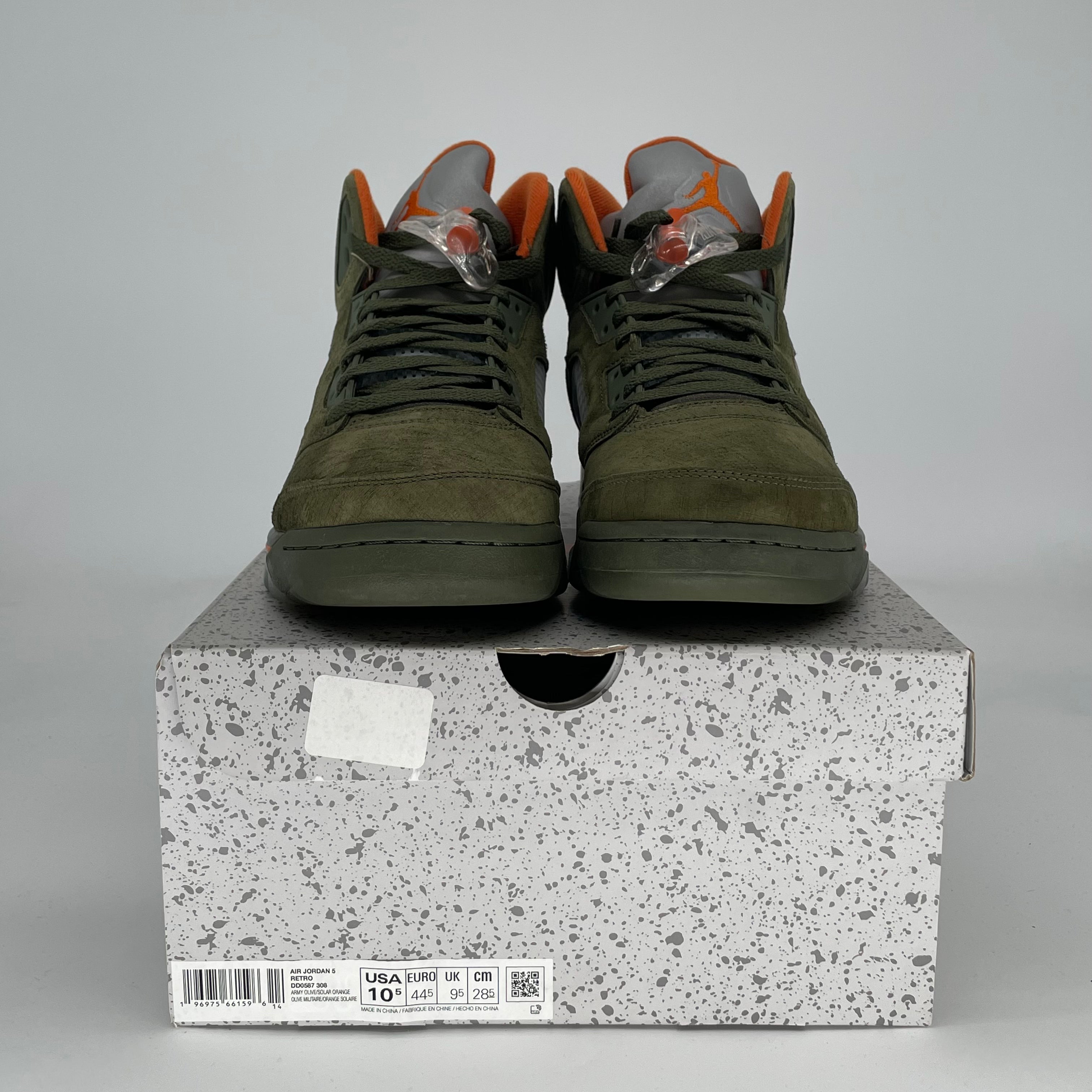 AIR JORDAN 5 OLIVE DD0587-308 SIZE 10.5/12W
