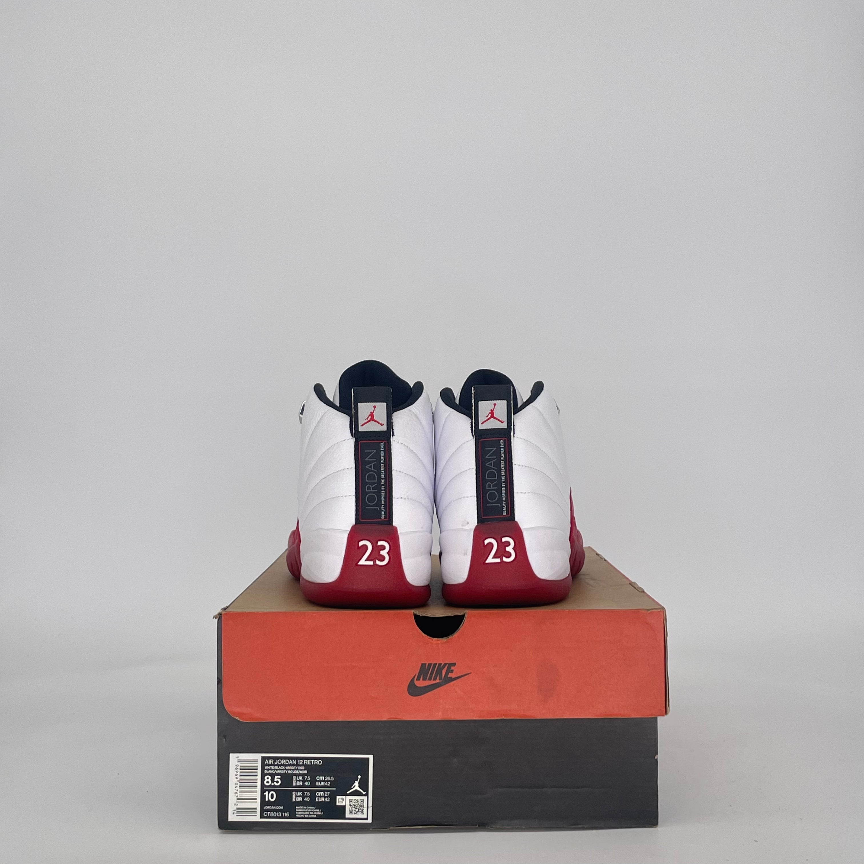 AIR JORDAN 12 CHERRY CT8013-116 SIZE 8.5/10W