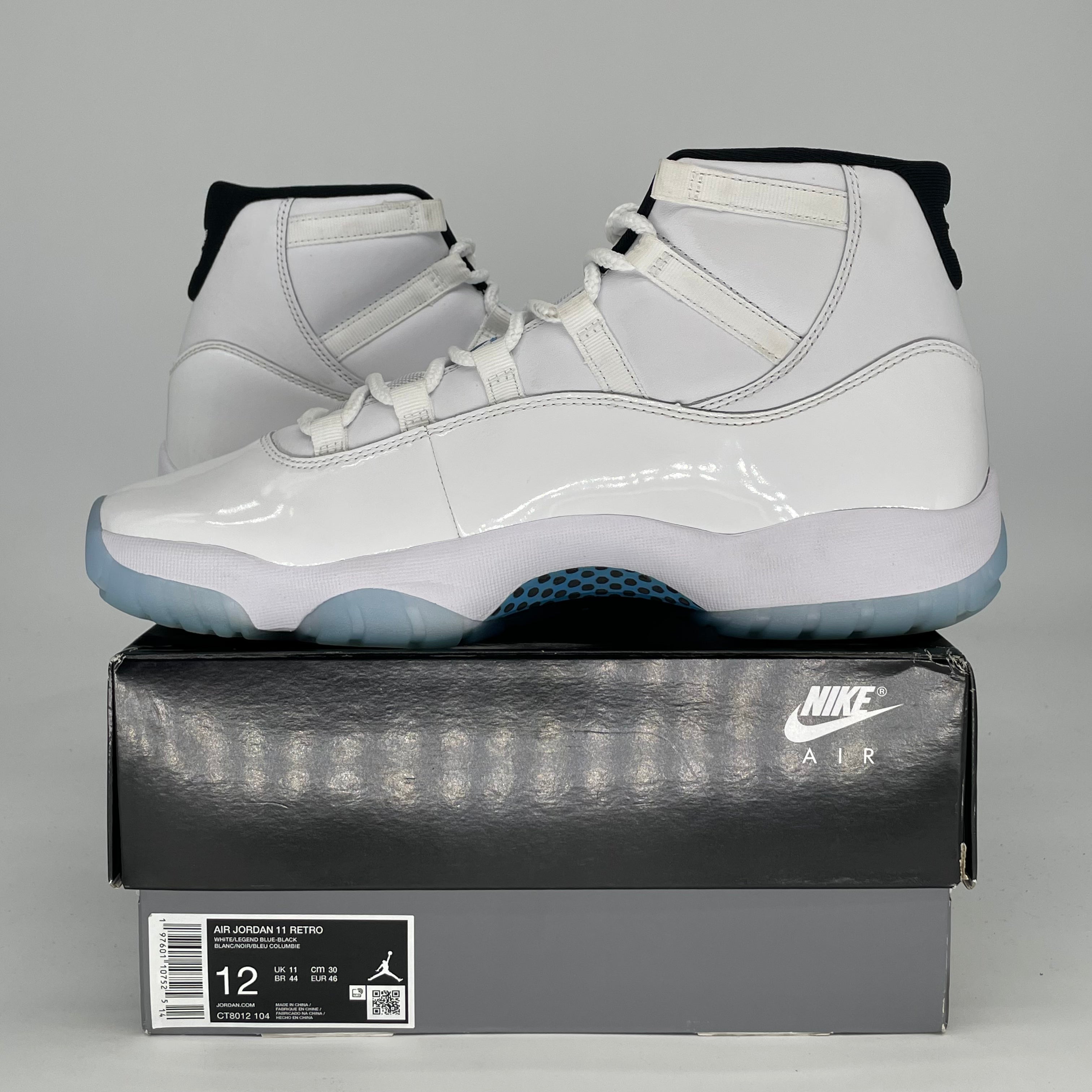 AIR JORDAN 11 LEGEND BLUE CT8012-104 SIZE 12/13.5W