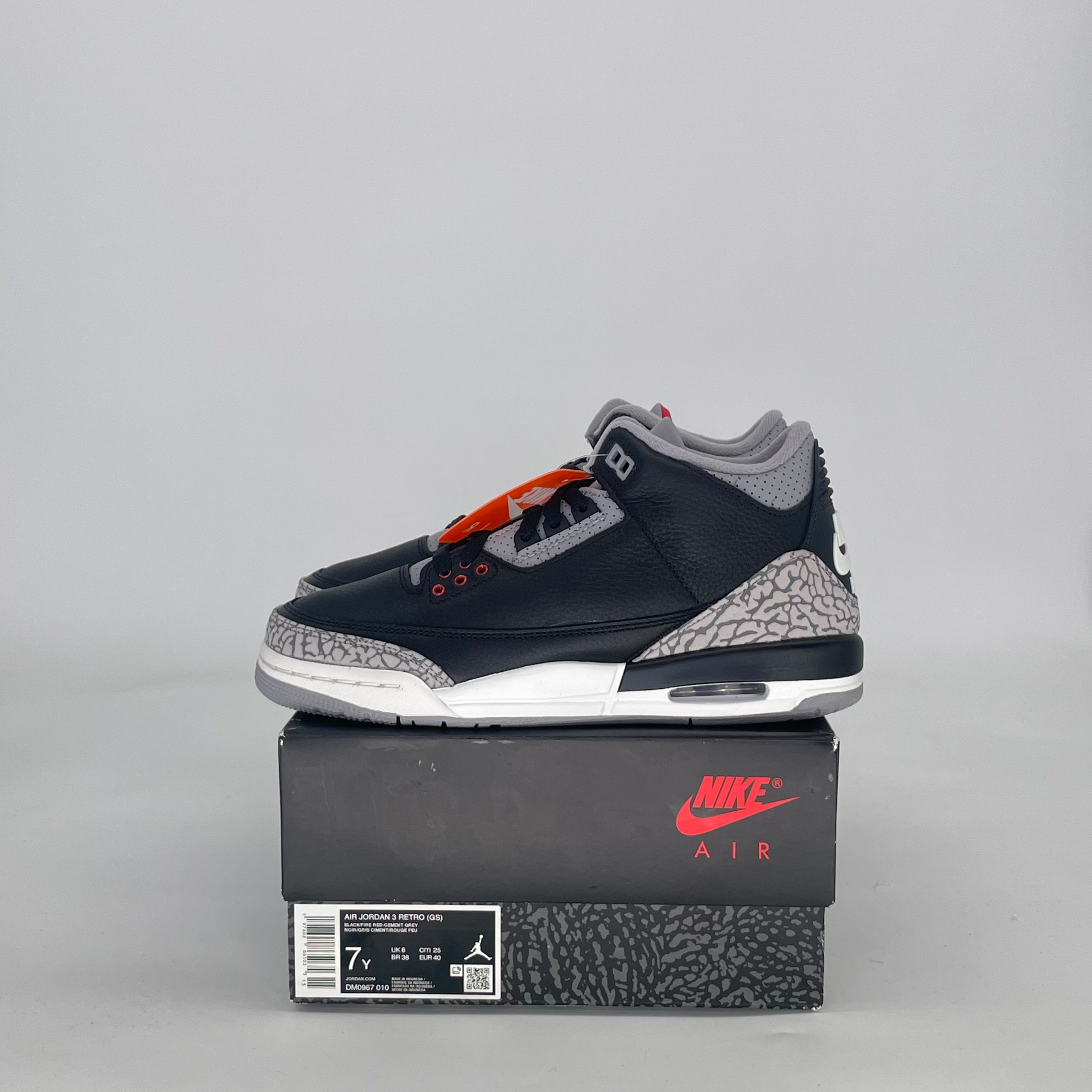 AIR JORDAN 3 BLACK CEMENT DM0967-010 SIZE 7/8.5W GS