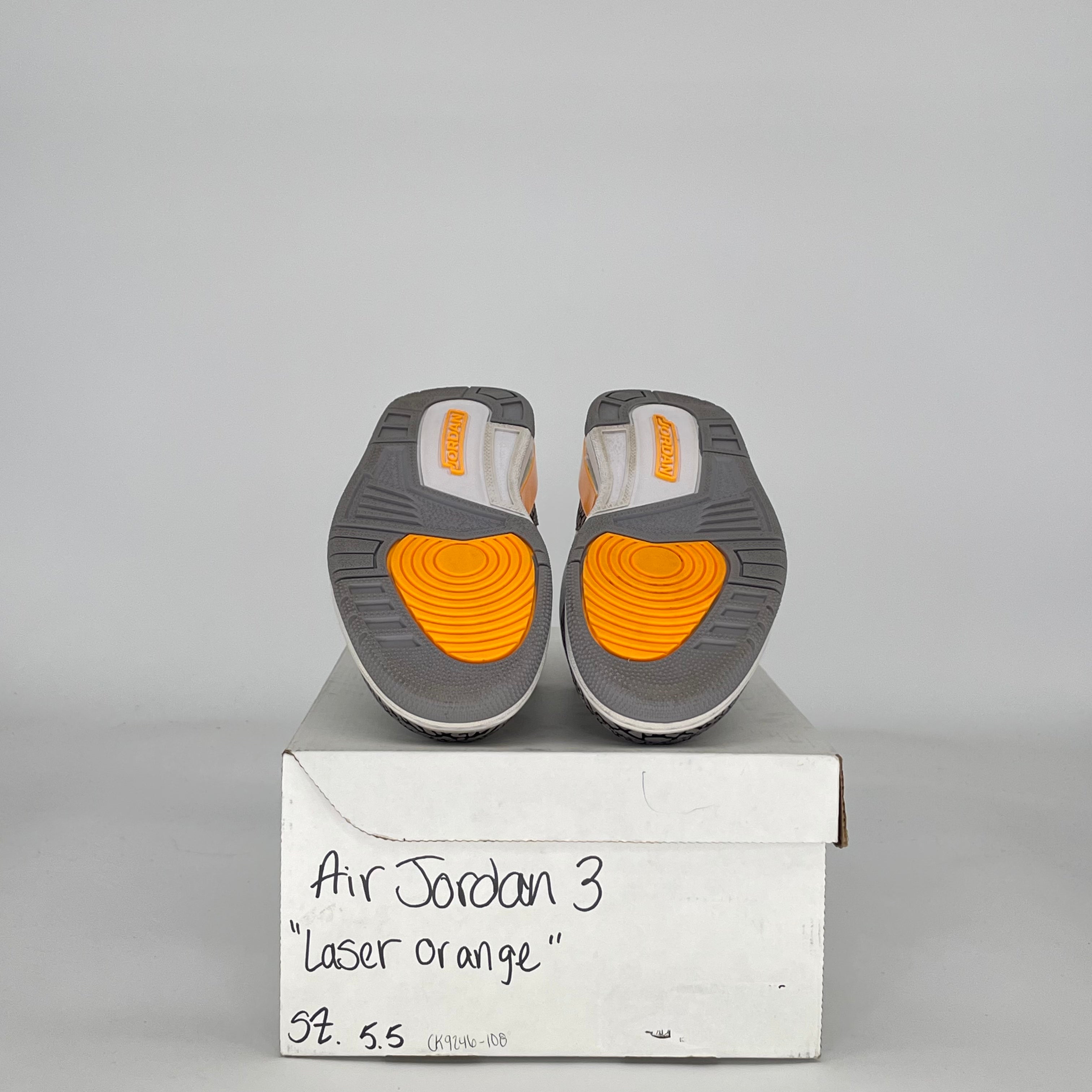 AIR JORDAN 3 LASER ORANGE W CK9246-108 SIZE 5.5/7W GS