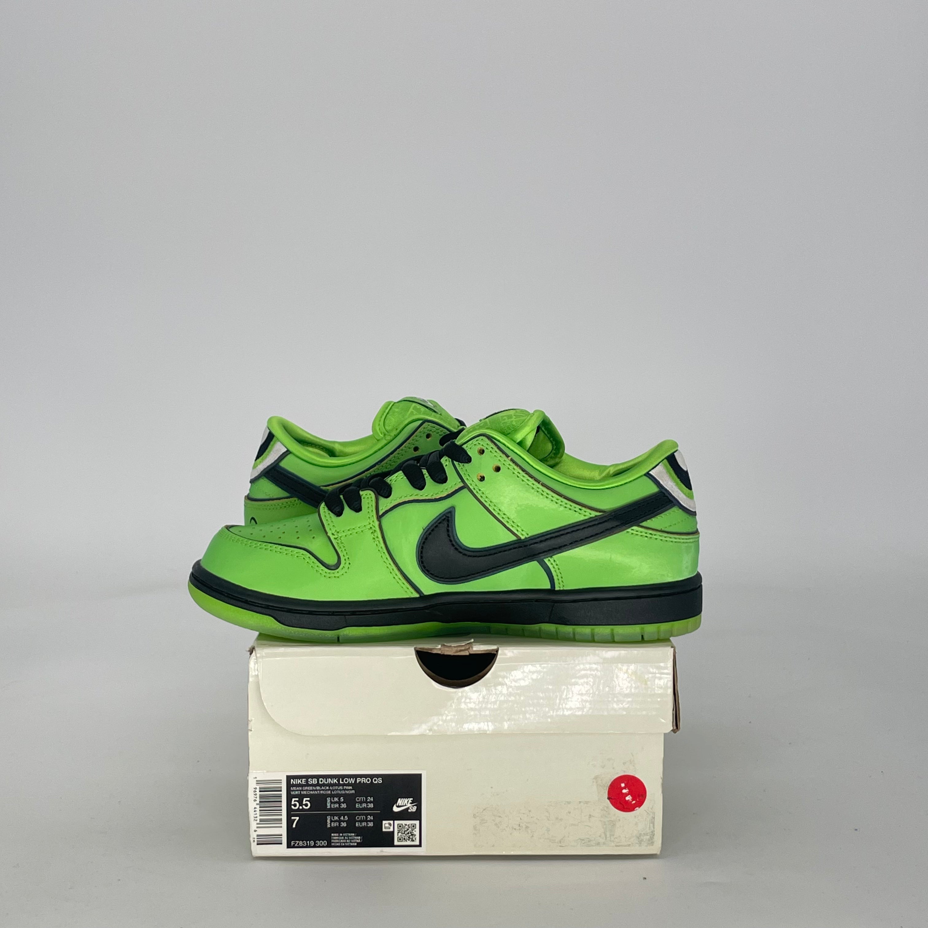 NIKE SB DUNK LOW THE POWERPUFF GIRLS BUTTERCUP FZ8319-300 SIZE 7/8.5W GS