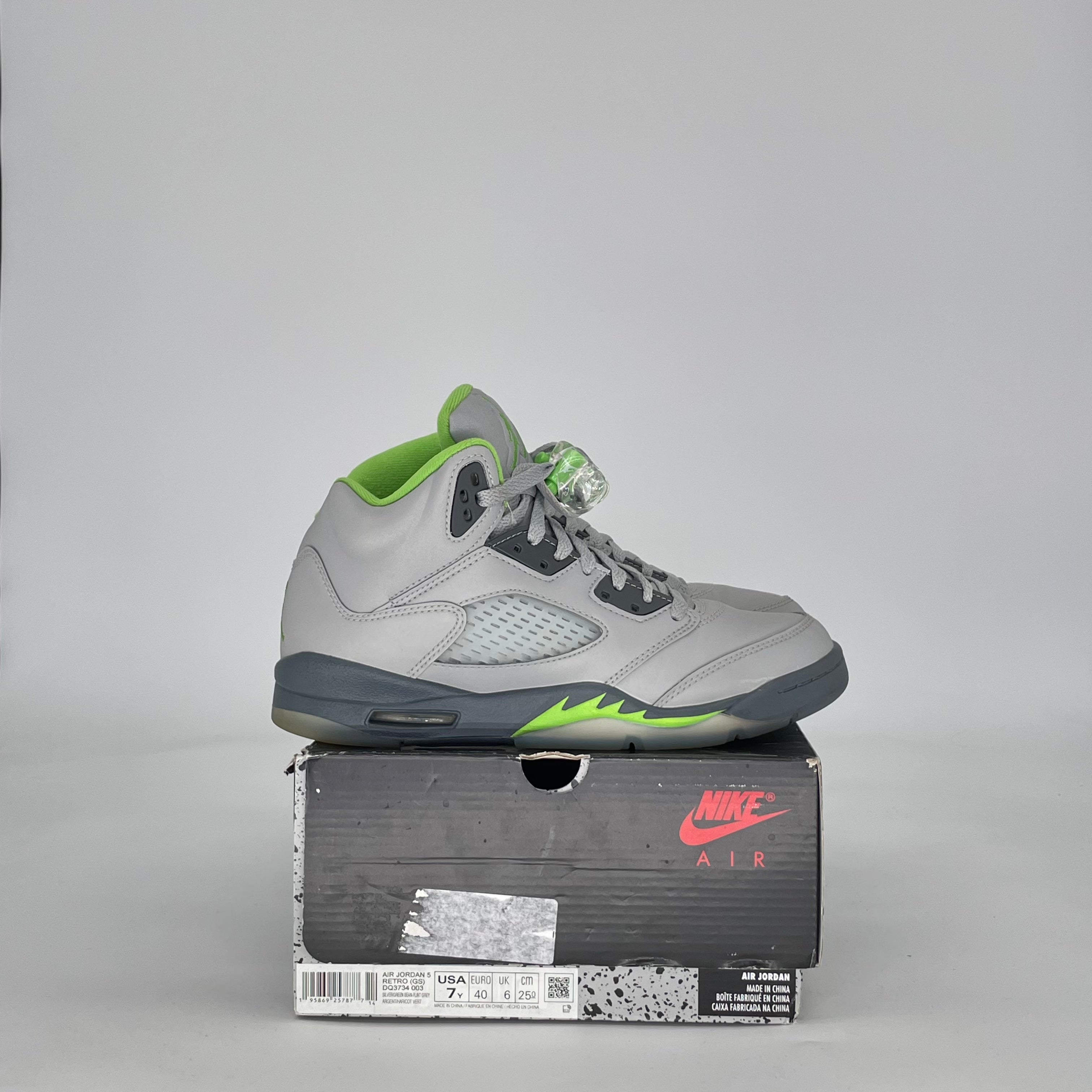 AIR JORDAN 5 GREEN BEAN DQ3734-003 SIZE 7/8.5W GS