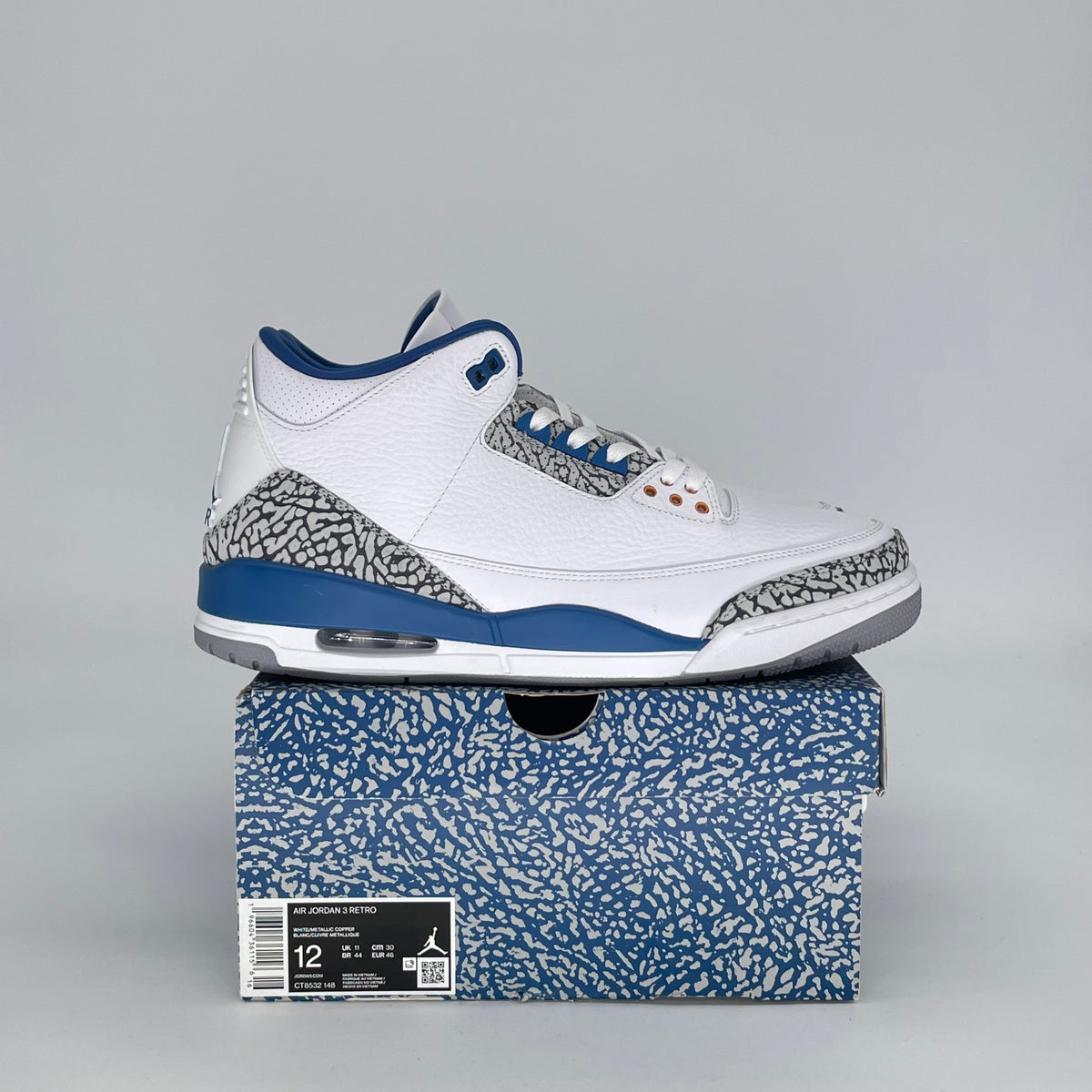 Jordan 3 Retro Wizards