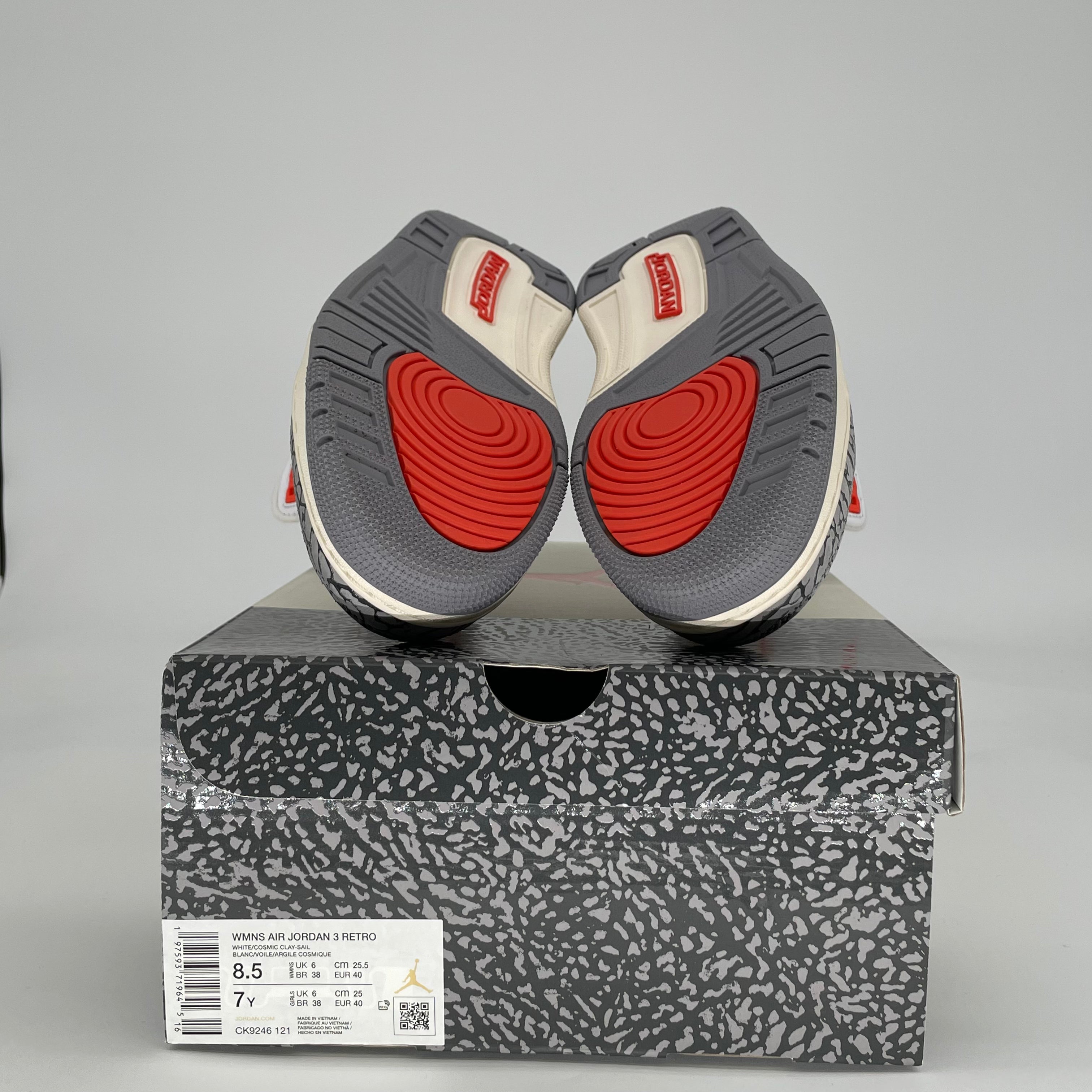 AIR JORDAN 3 GEORGIA PEACH W CK9246-121 SIZE 7/8.5W