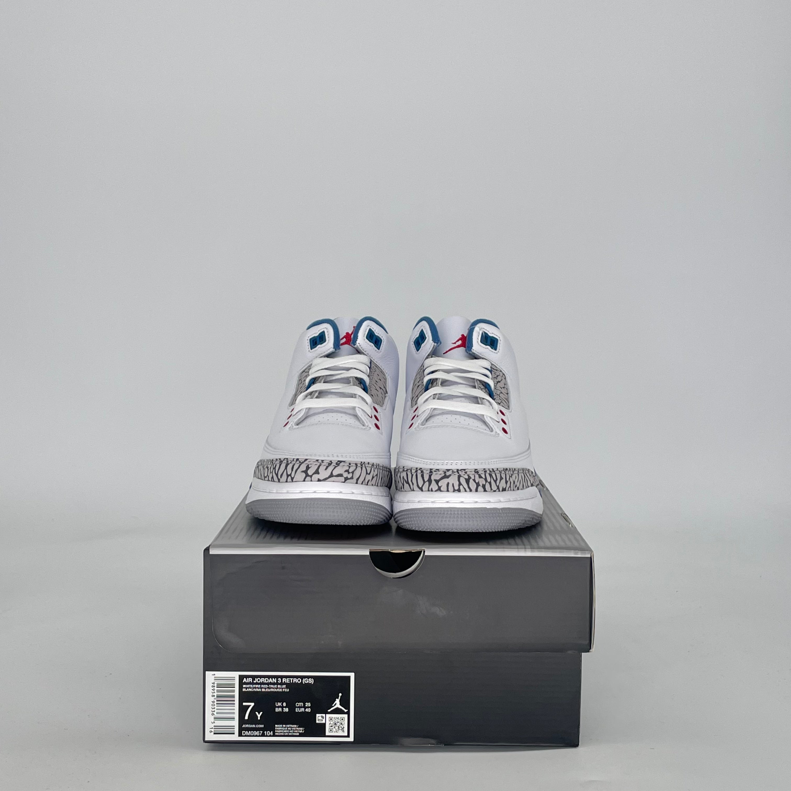 AIR JORDAN 3 TRUE BLUE DM0967-104 SIZE 7/8.5W GS