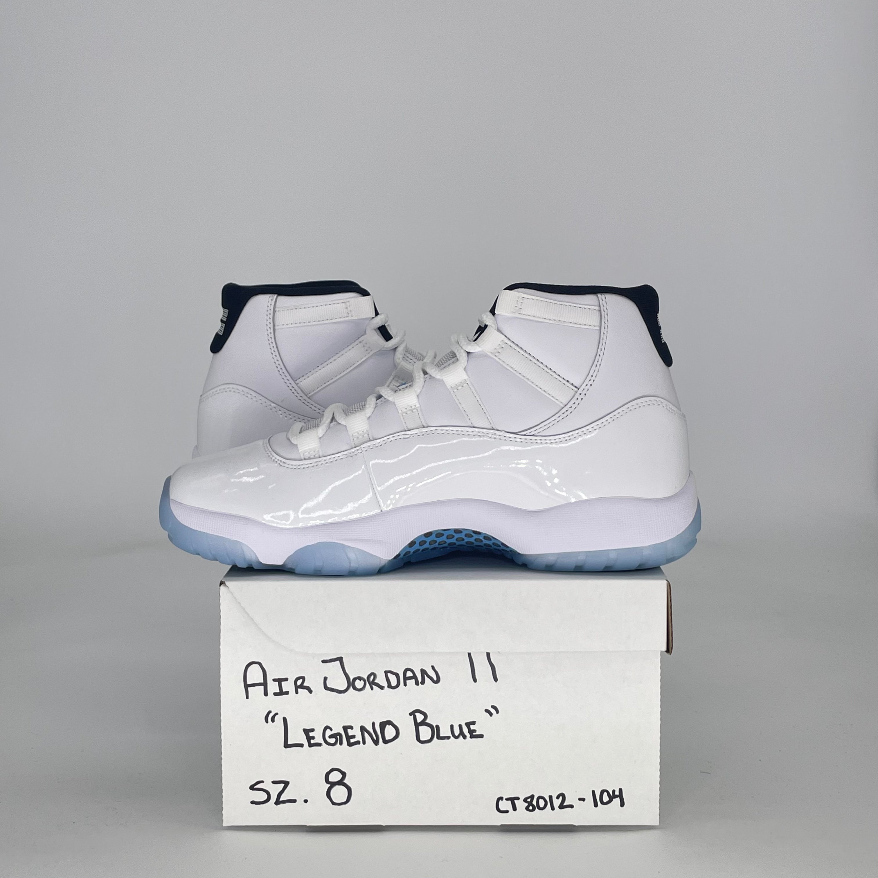 AIR JORDAN 11 LEGEND BLUE CT8012-104 SIZE 8/9.5W