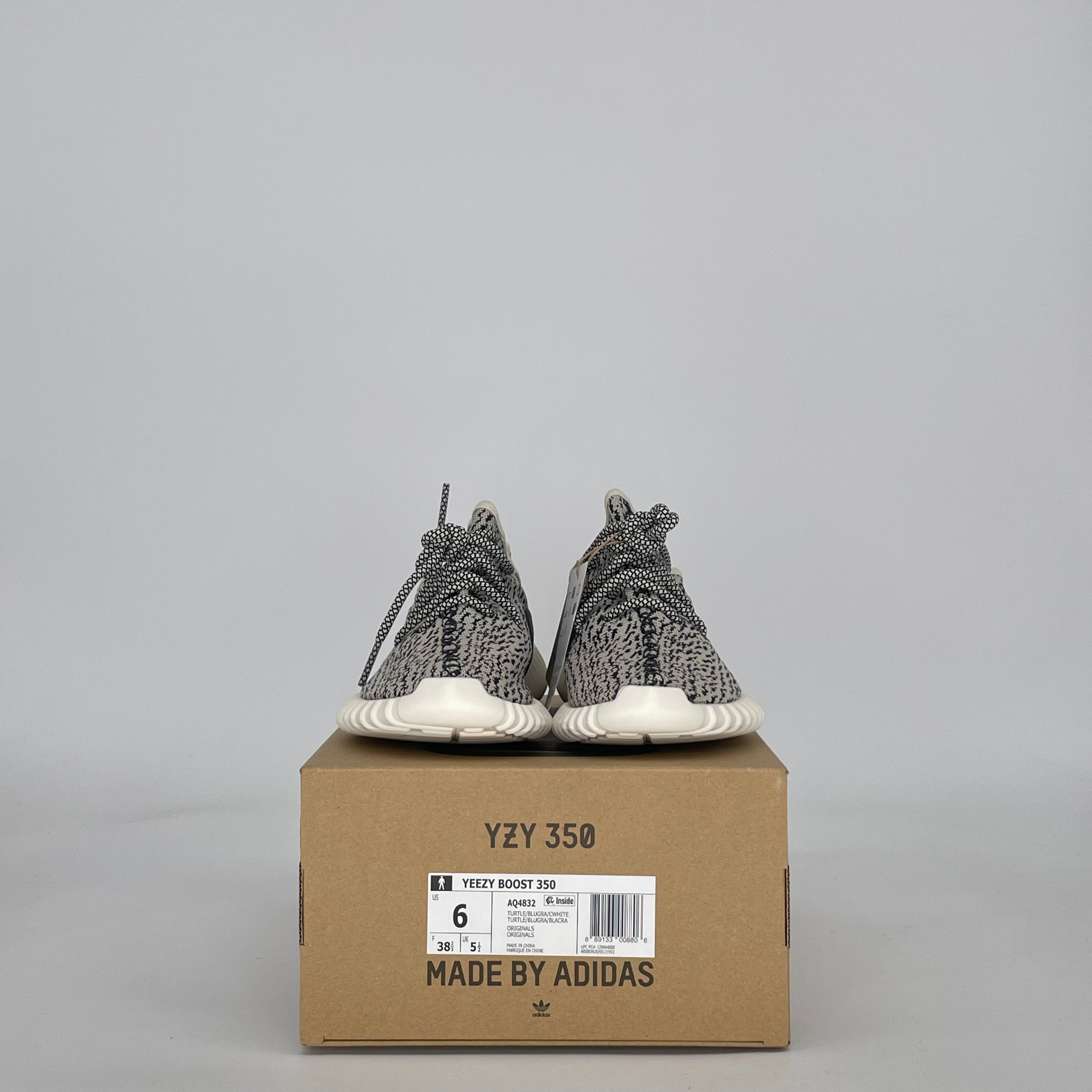 ADIDAS YEEZY BOOST 350 TURTLEDOVE (2022) AQ4832 SIZE 6/7.5W GS