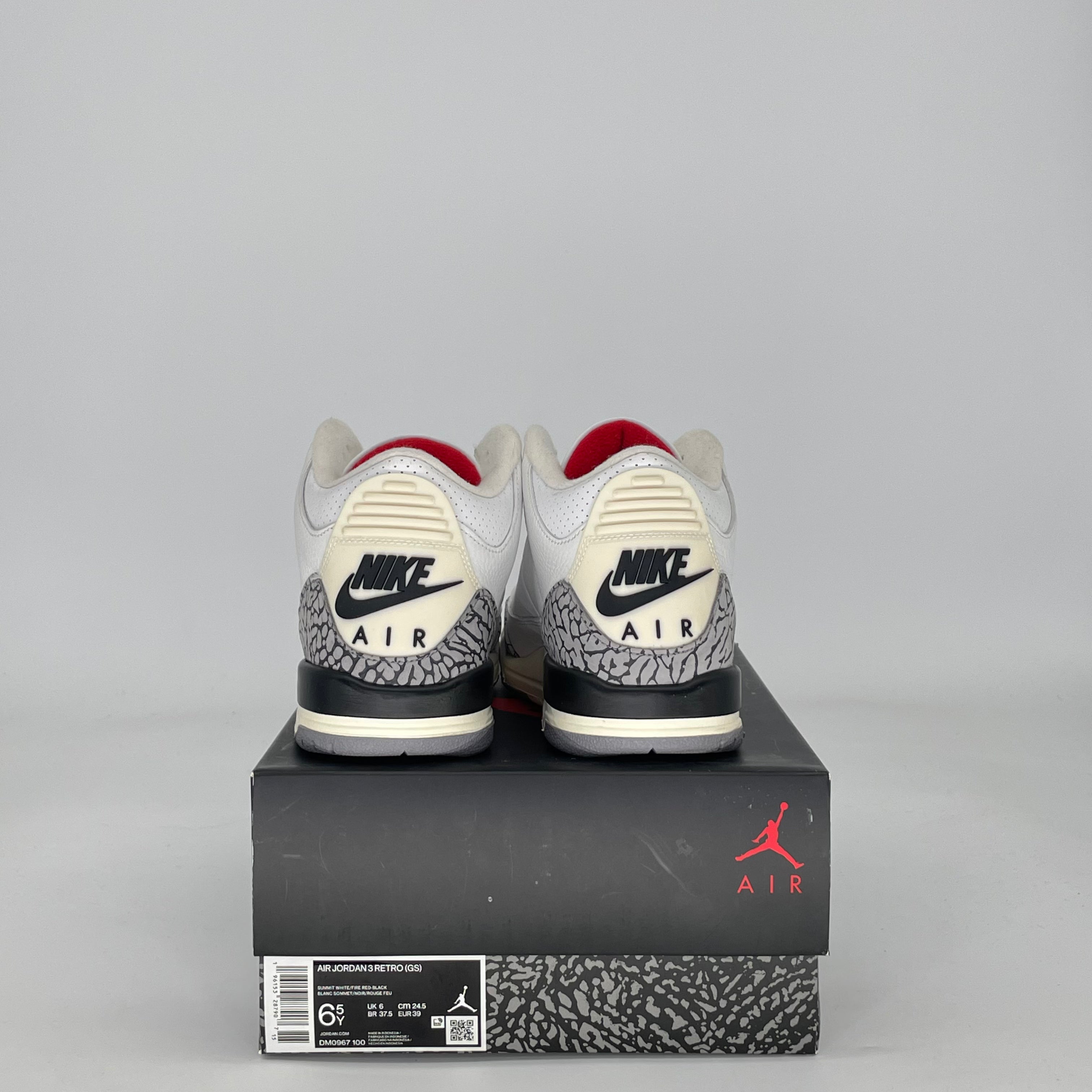 AIR JORDAN 3 WHITE CEMENT REIMAGINED DM0967-100 SIZE 6.5/8W GS