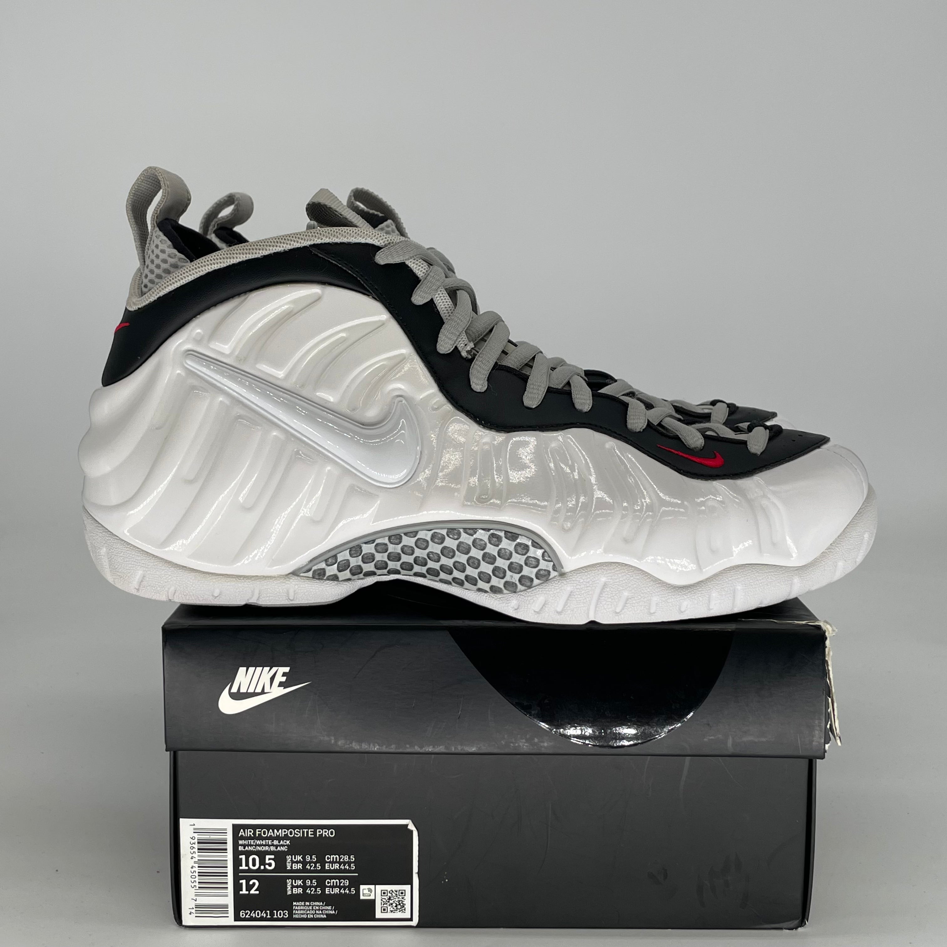 NIKE AIR FOAMPOSITE PRO WHITE BLACK UNIVERSITY RED 624041-103 SIZE 10.5/12W