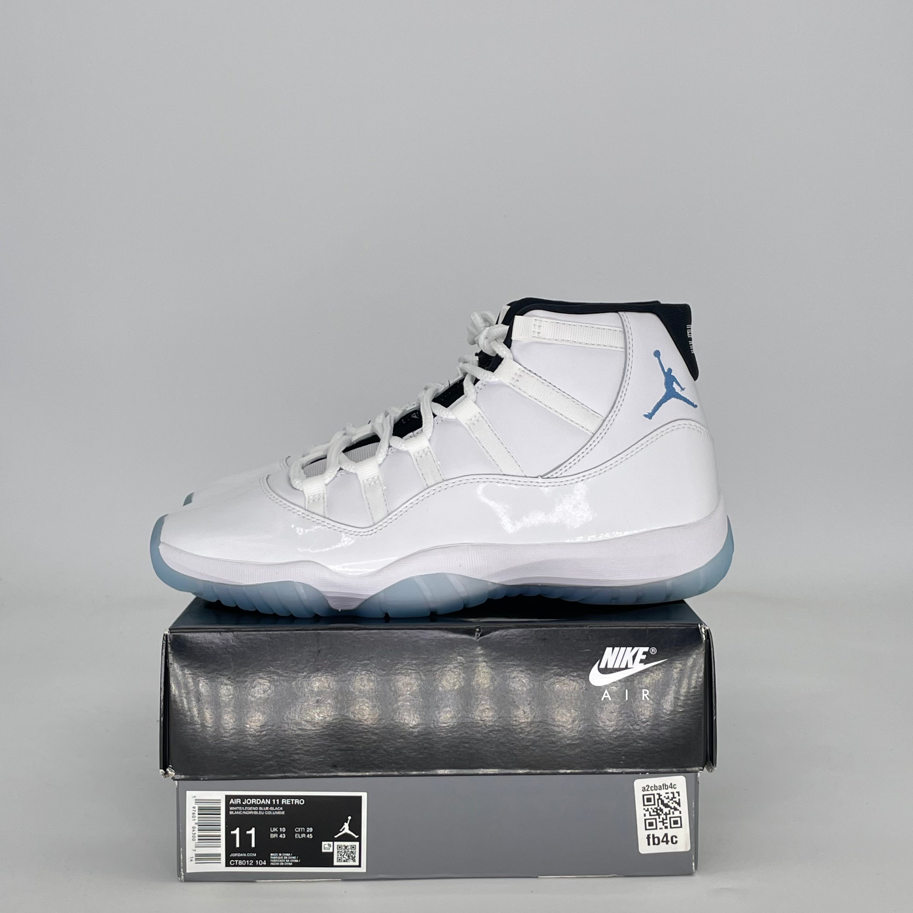 AIR JORDAN 11 LEGEND BLUE CT8012-104 SIZE 11/12.5W