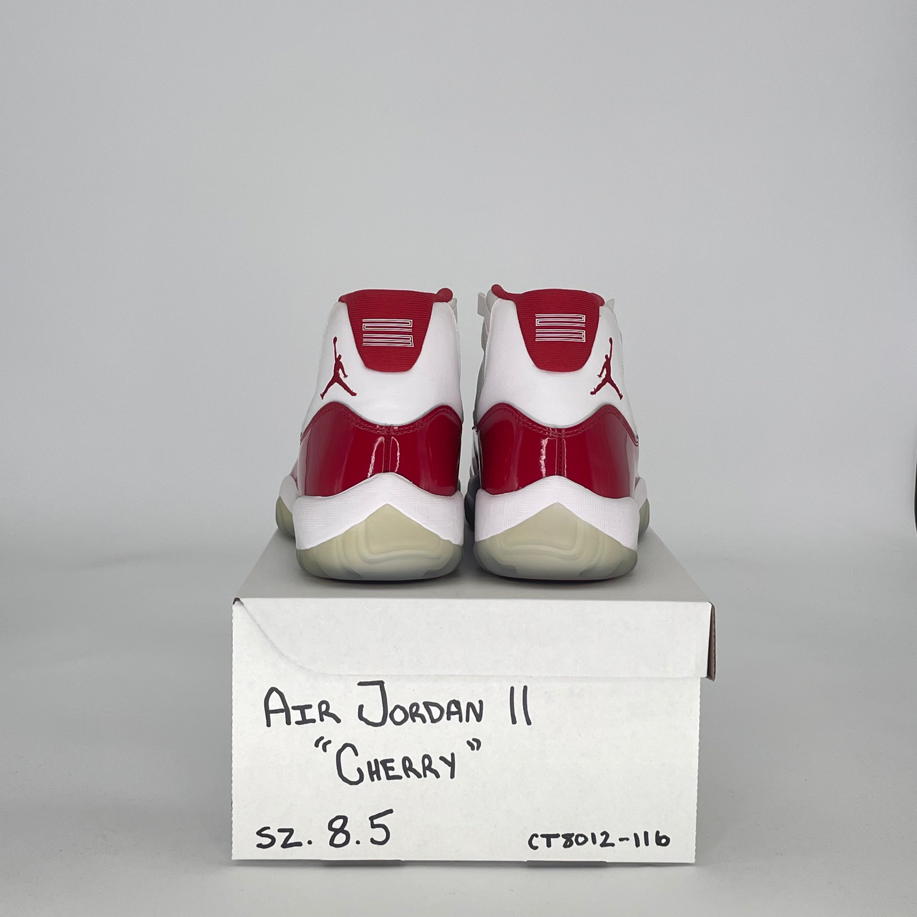 AIR JORDAN 11 CHERRY CT8012-116 SIZE 8.5/10W