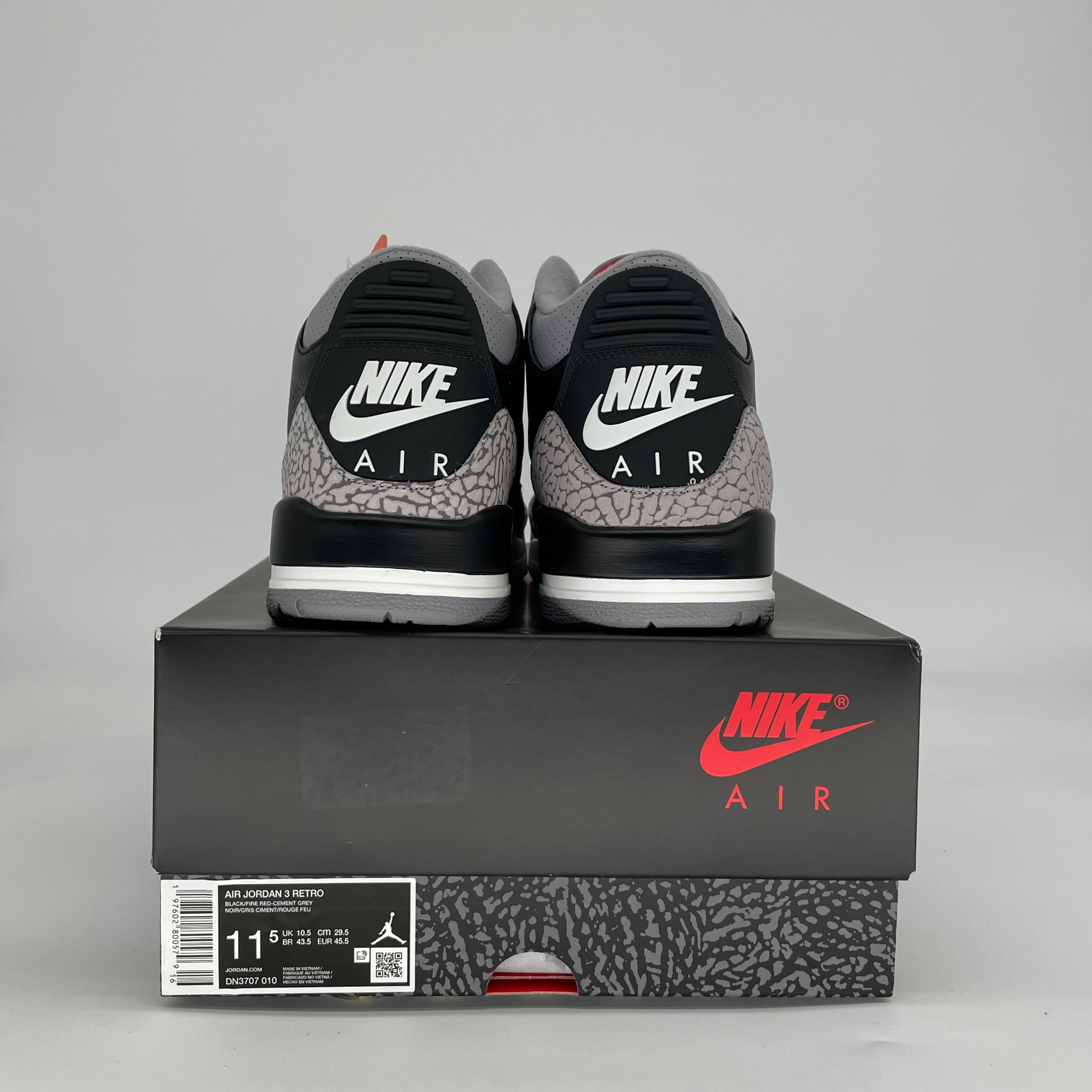 AIR JORDAN 3 BLACK CEMENT 2024 DN3707-010 SIZE 11.5/13W