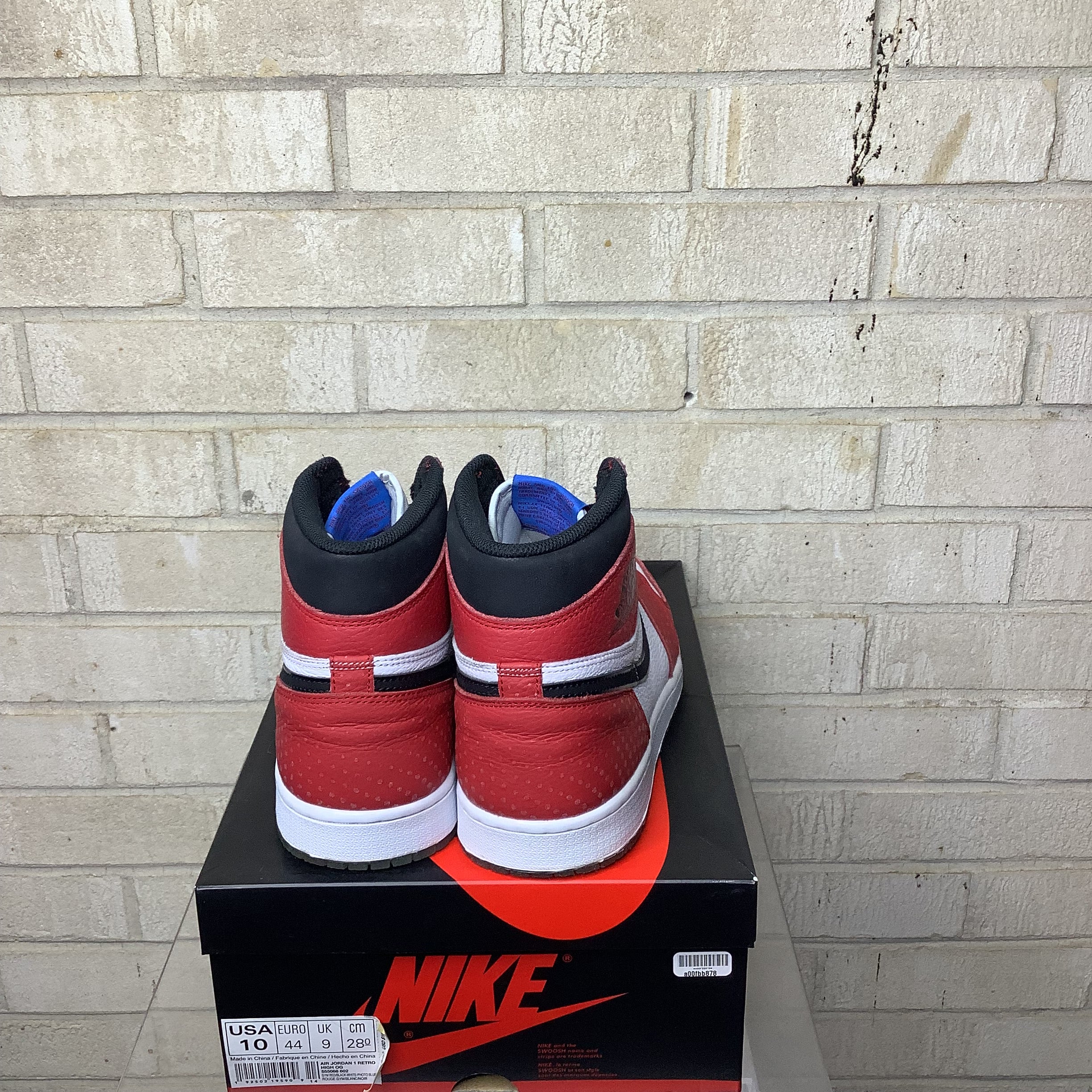 AIR JORDAN 1 SPIDER-MAN ORIGIN STORY SIZE 10/11.5W 555088-602