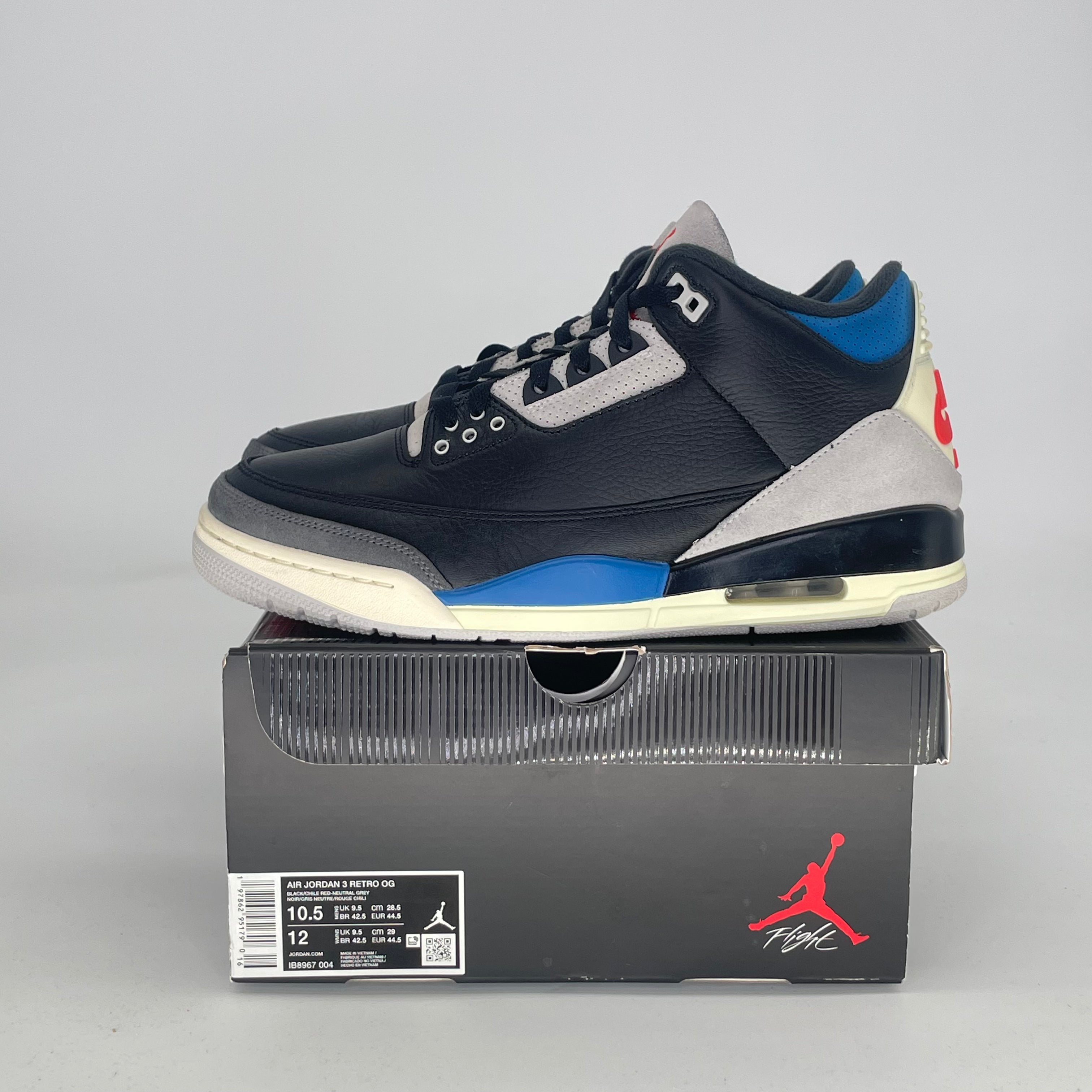 AIR JORDAN 3 RARE AIR IB8967-004 SIZE 10.5/12W