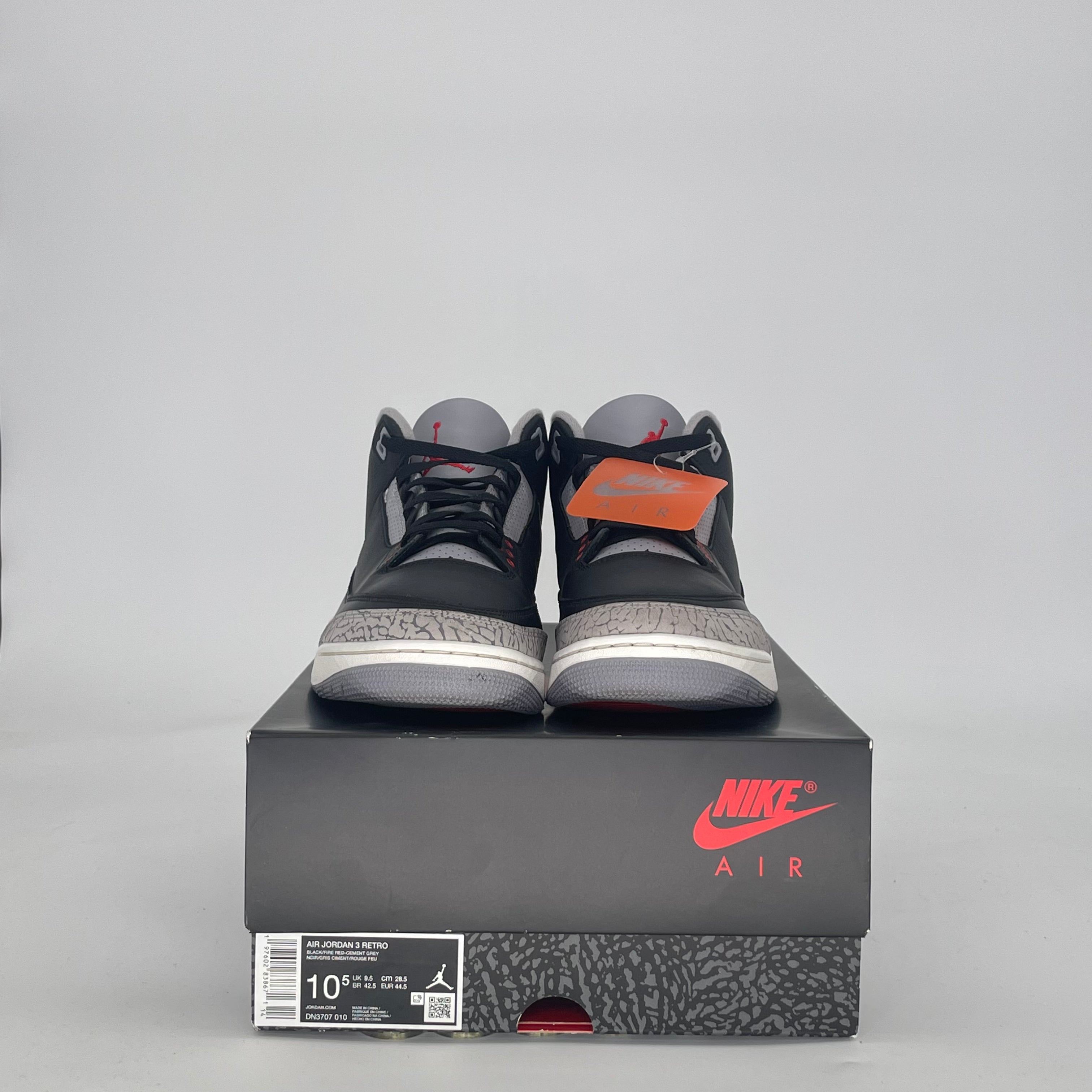 AIR JORDAN 3 BLACK CEMENT DN3707-010 SIZE 10.5/12W