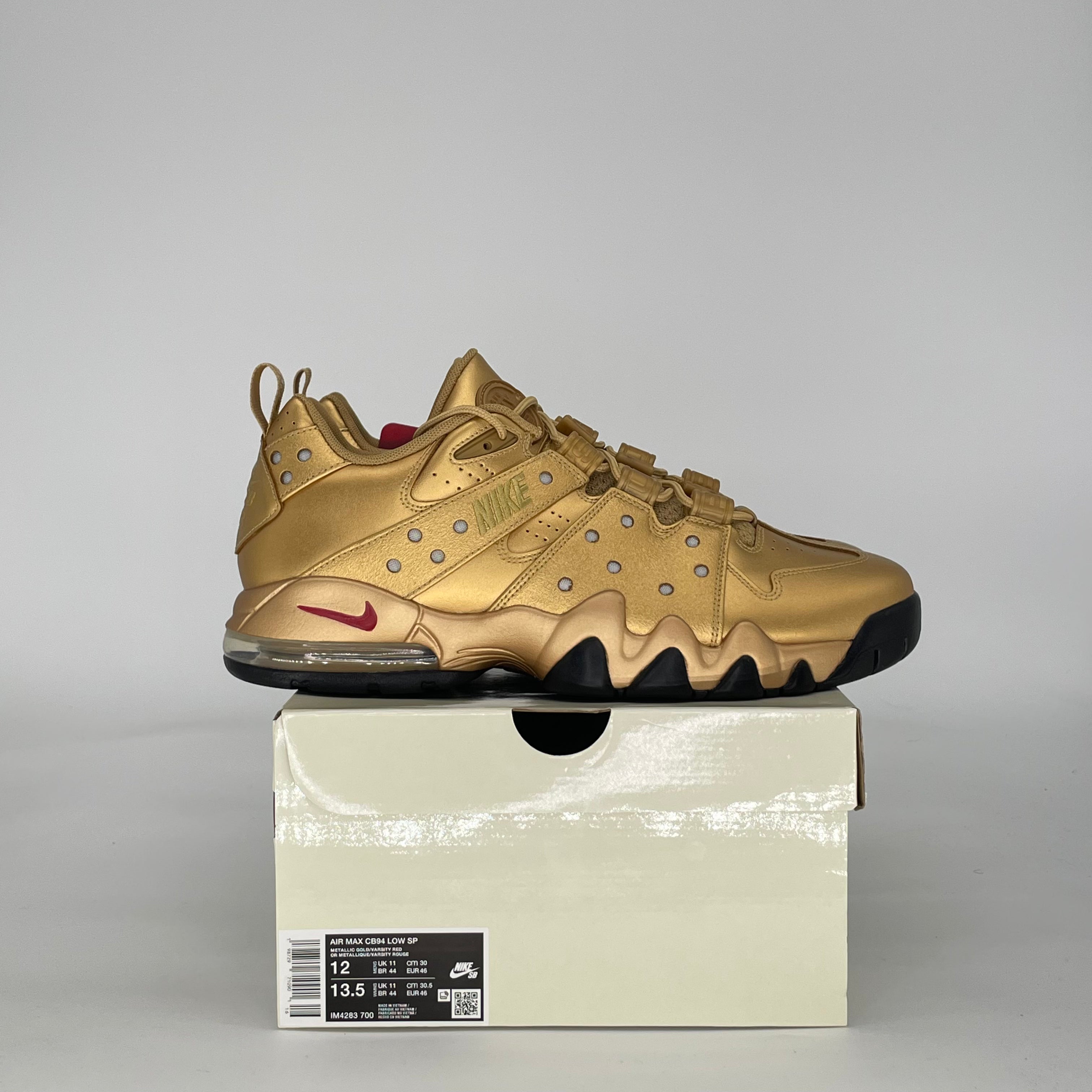 NIKE SB AIR MAX 2 CB '94 LOW SUPREME METALLIC GOLD IM4283-700 SIZE 12/13.5W