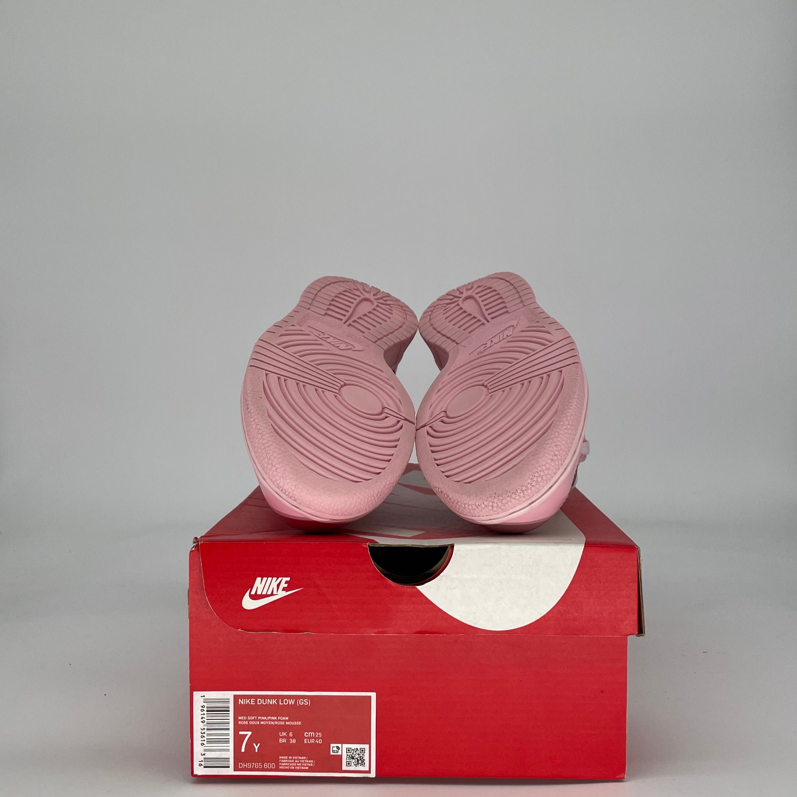 NIKE DUNK LOW TRIPLE PINK DH9765-600 SIZE 7/8.5W
