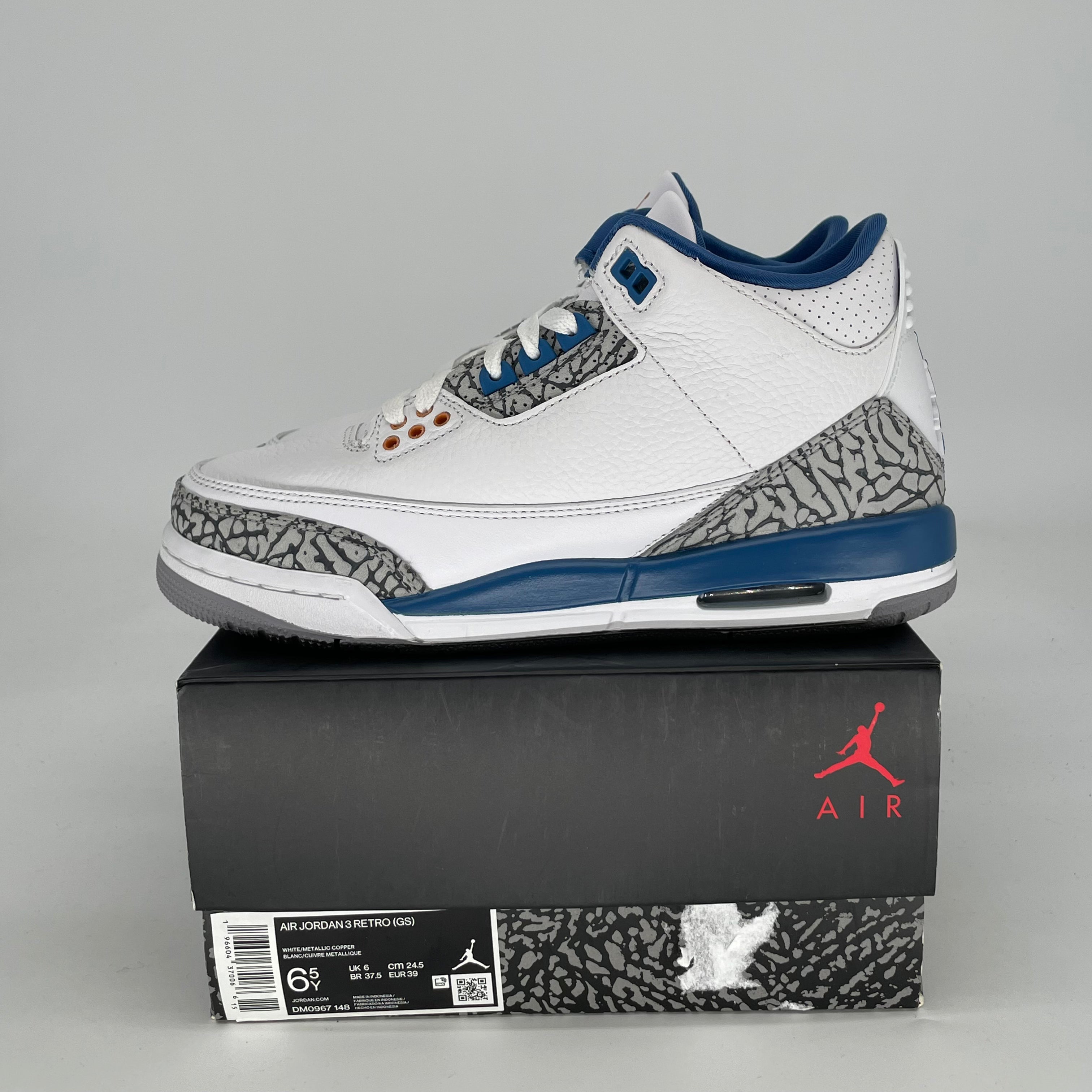 AIR JORDAN 3 WIZARDS DM0967-148 SIZE 6.5/8W