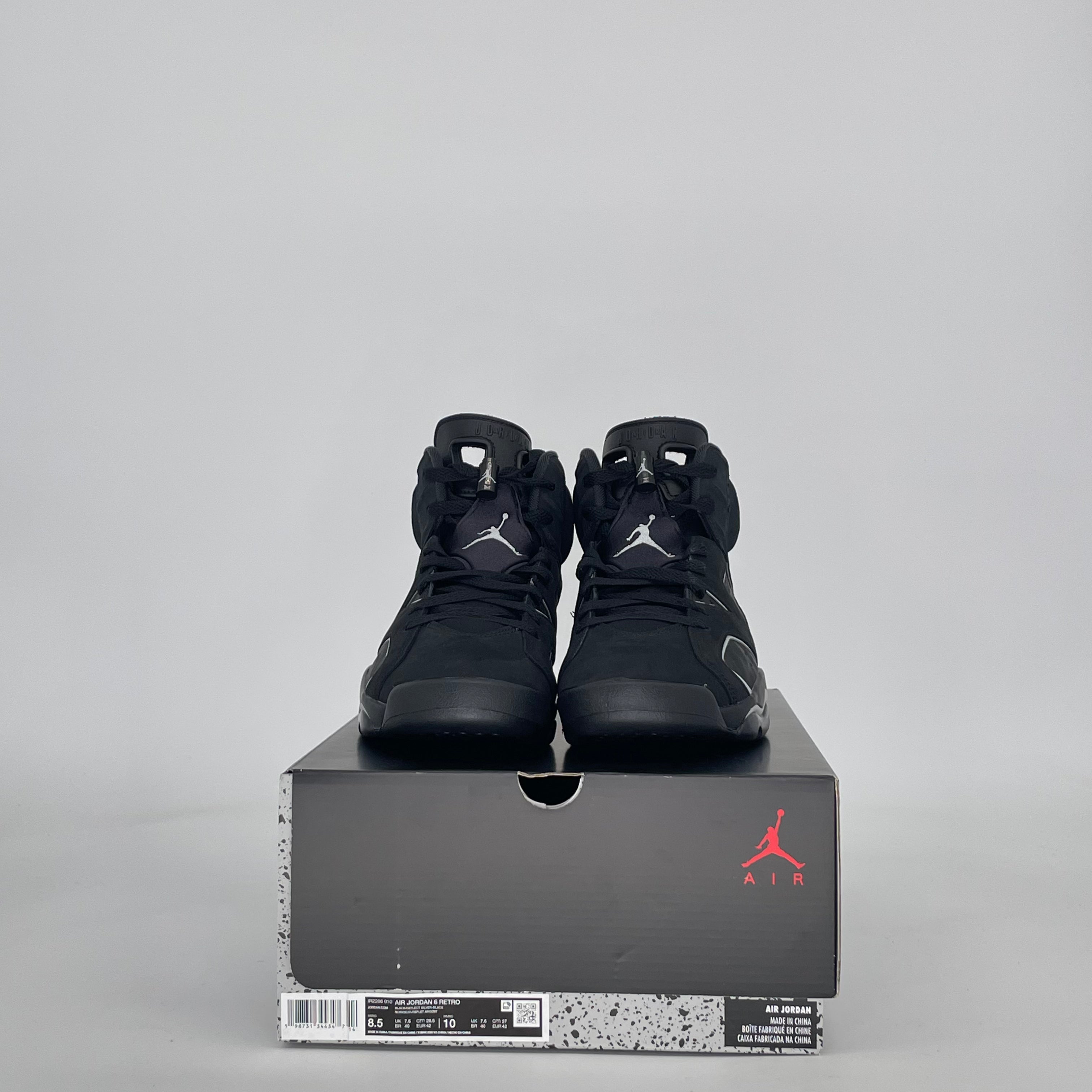 AIR JORDAN 6 CAP AND GOWN IR2266-010 SIZE 8.5/10W