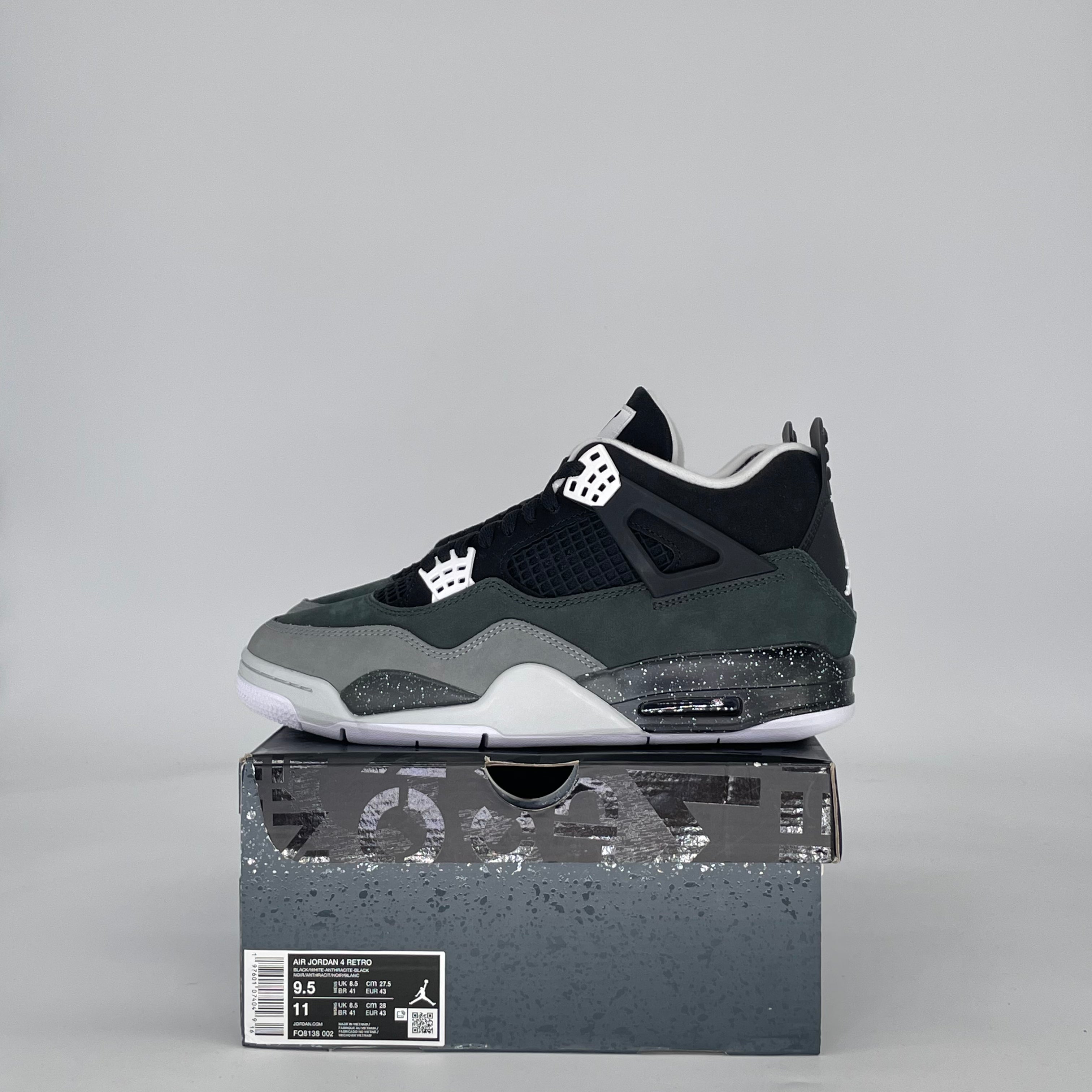 AIR JORDAN 4 FEAR (2024) FQ8138-002 SIZE 9.5/11W