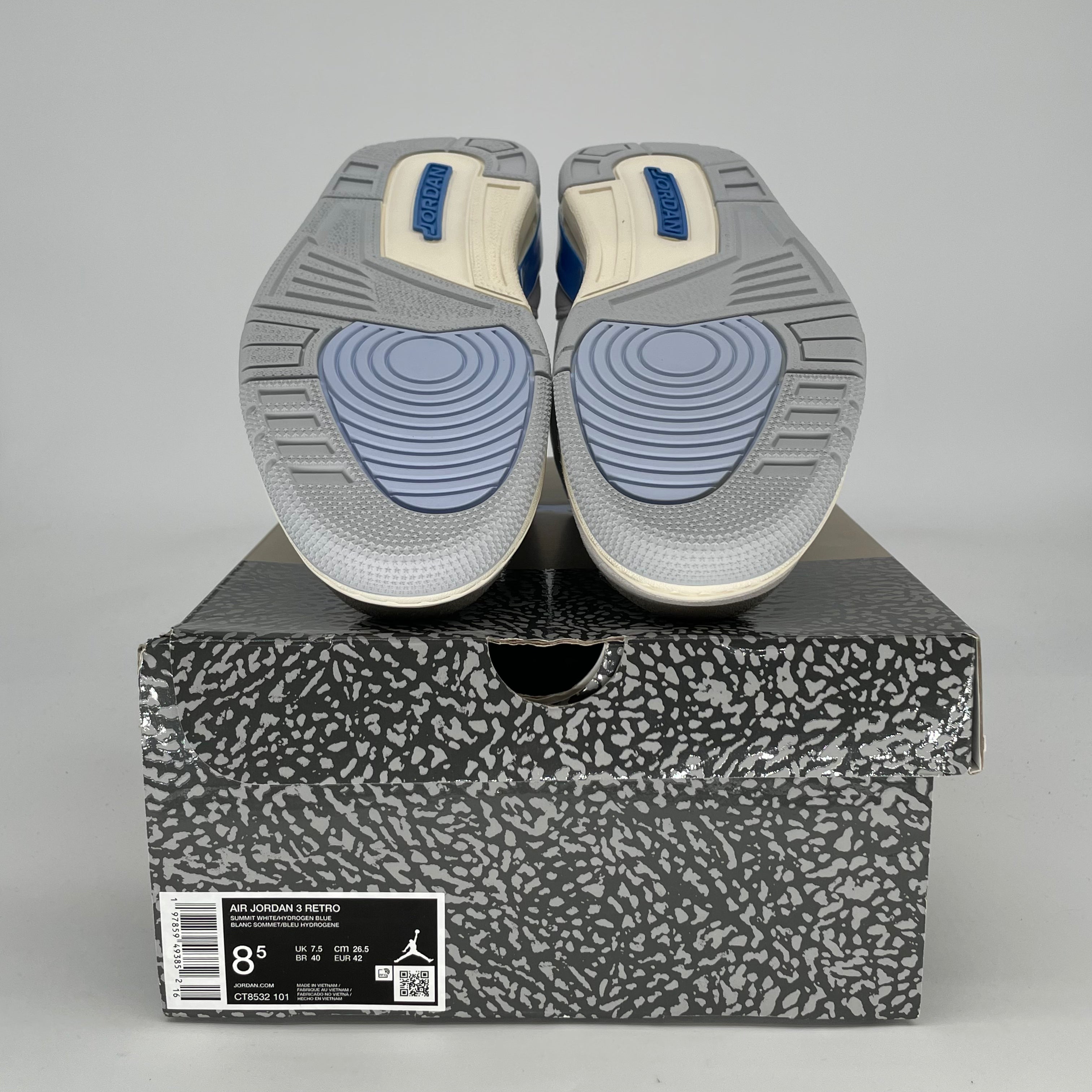 AIR JORDAN 3 LUCKY SHORTS CT8532-101 SIZE 8.5/10W