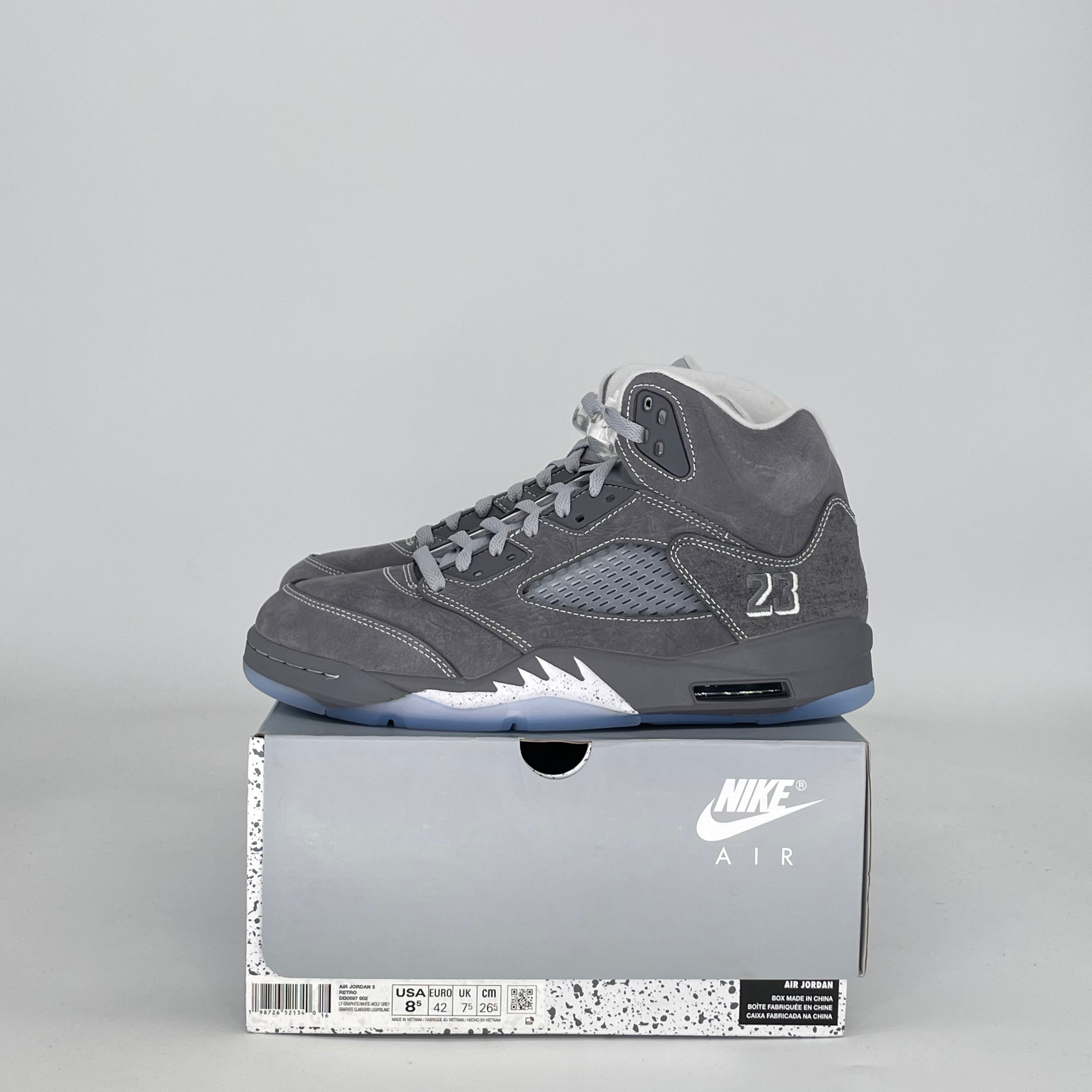 AIR JORDAN 5 WOLF GREY DD0587-002 SIZE 8.5/10W