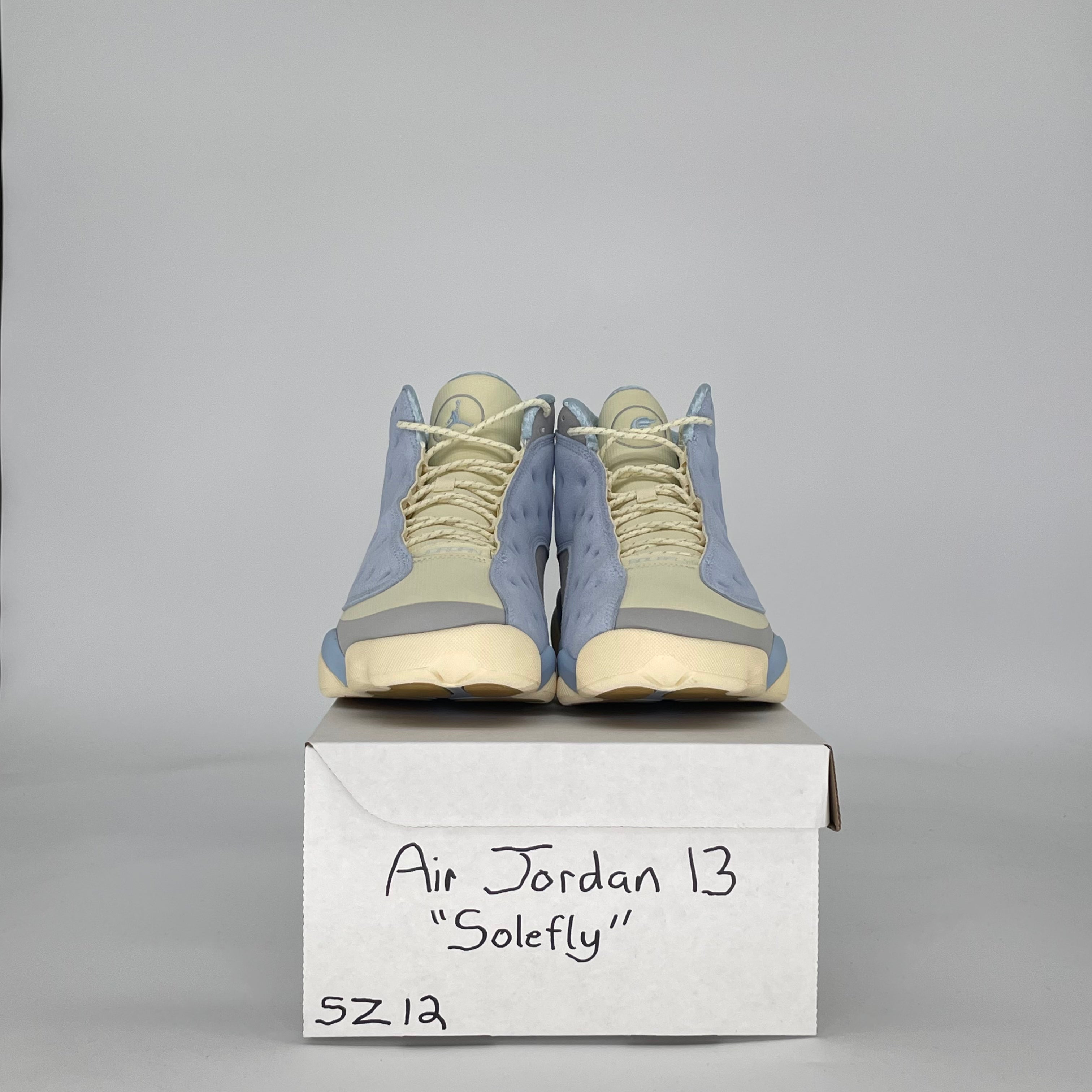 AIR JORDAN 13 SOLEFLY DX5763-100 SIZE 12/13.5W