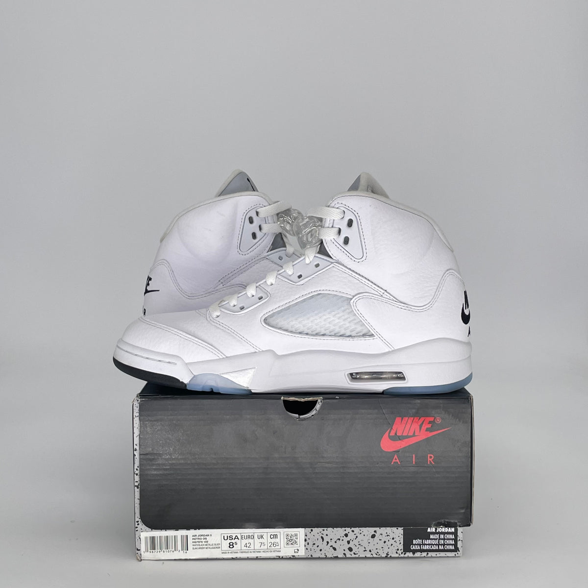 Jordan 5 Retro White Metallic (2026)