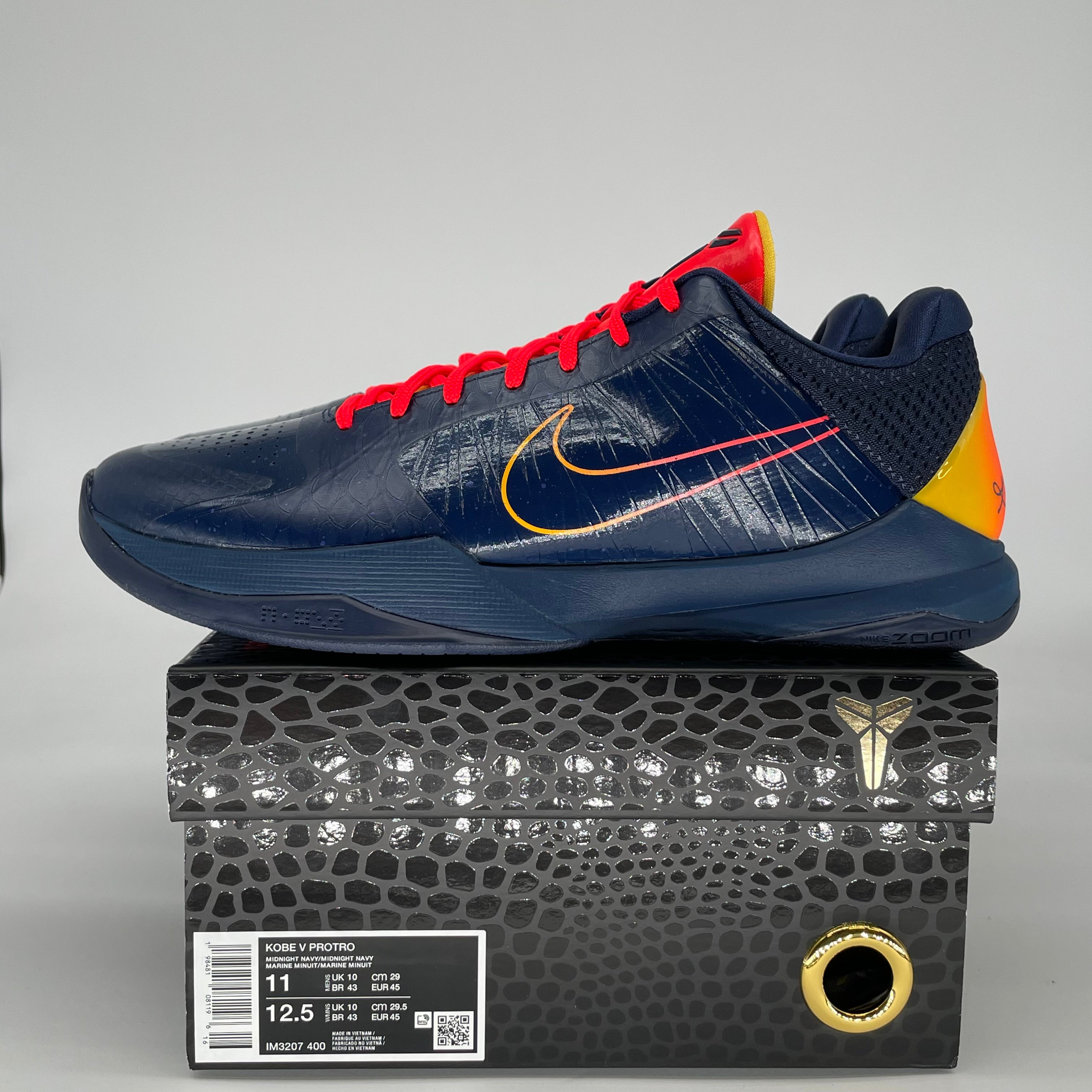 NIKE KOBE 5 PROTRO CAITLIN CLARK INDIANA FEVER IM3207-400 SIZE 11/12.5W