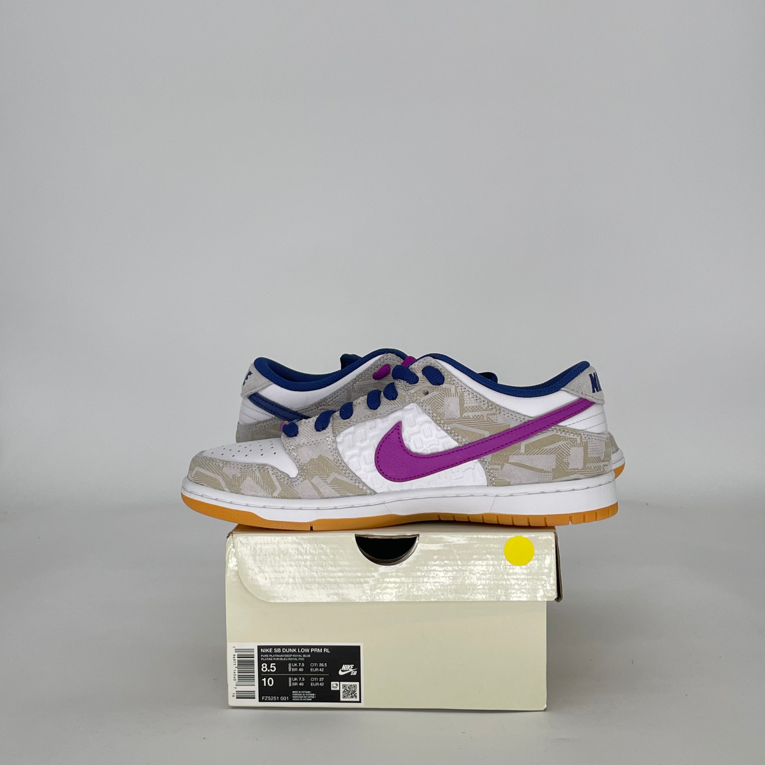 NIKE SB DUNK LOW RAYSSA LEAL FZ5251-001 SIZE 8.5/10W
