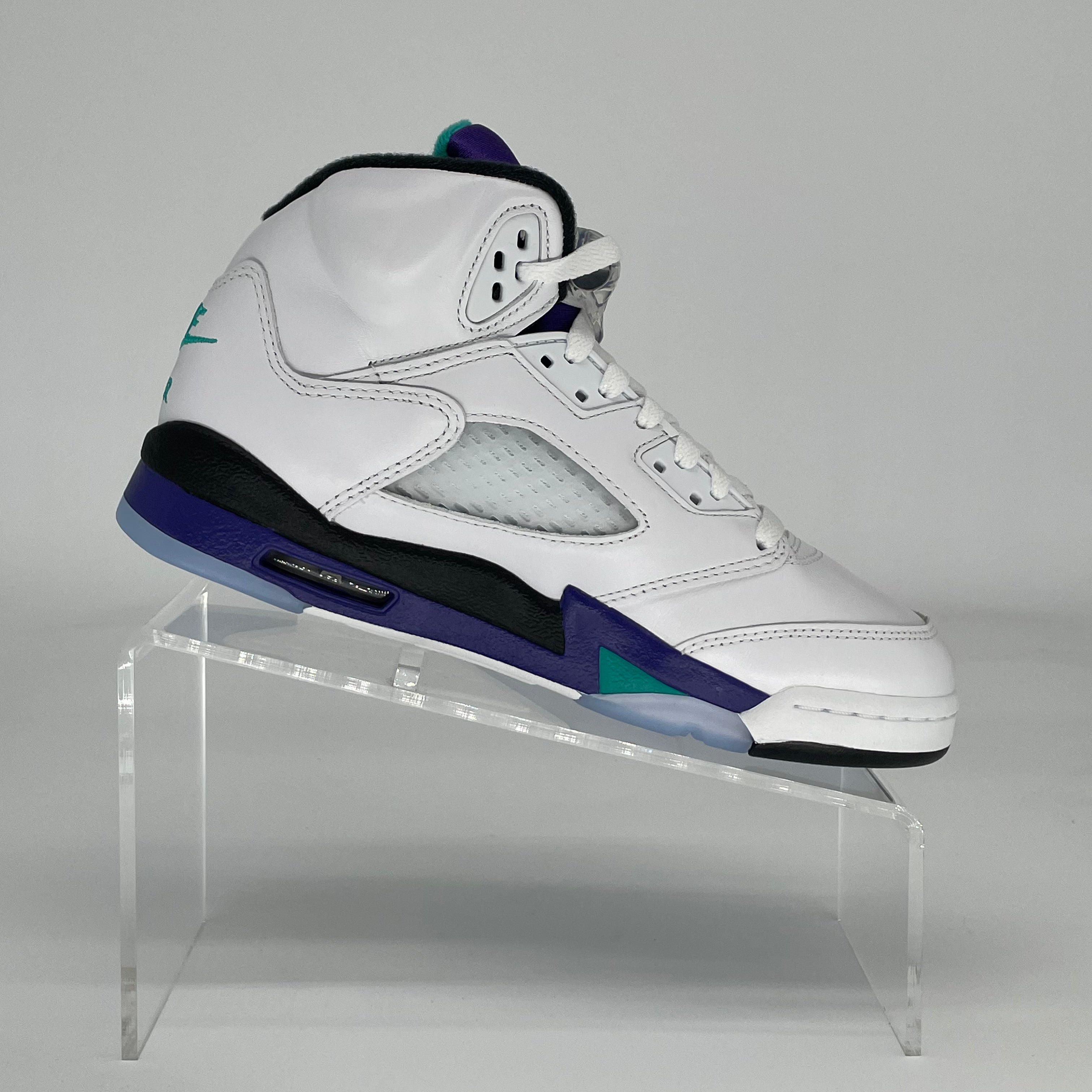 AIR JORDAN 5 GRAPE HQ7980-100