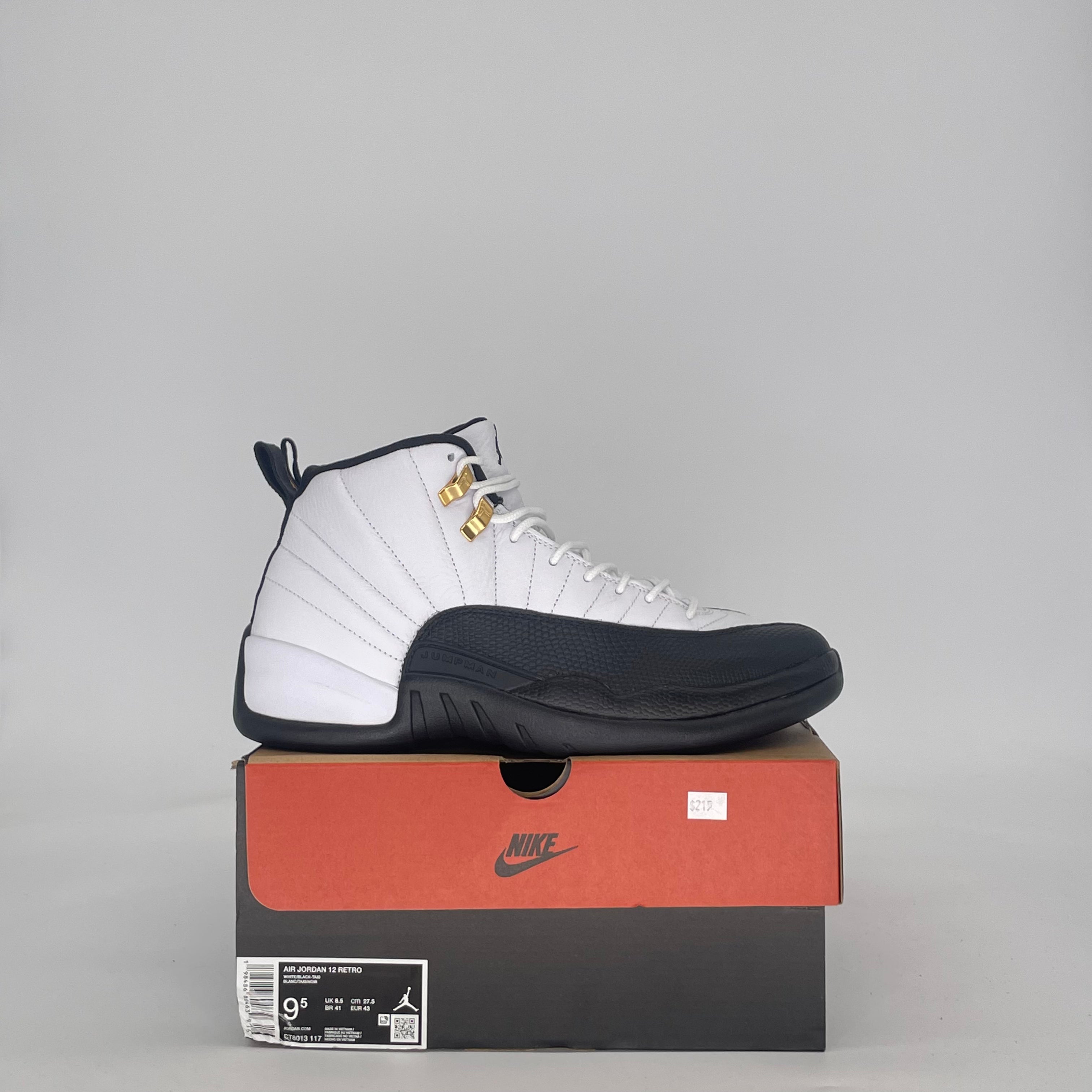 AIR JORDAN 12 TAXI CT8013-117 SIZE 9.5/11W